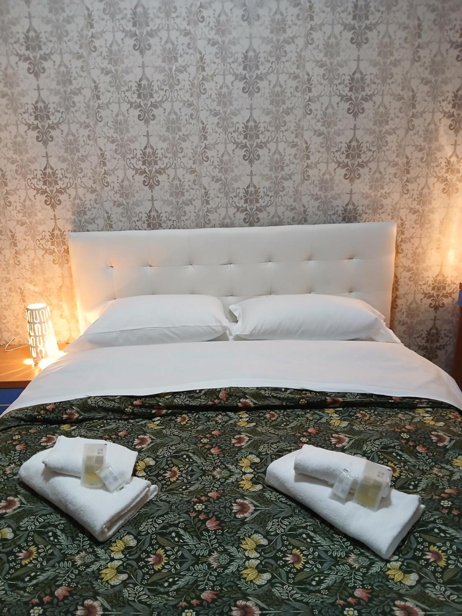 Double or Twin Room Bathroom