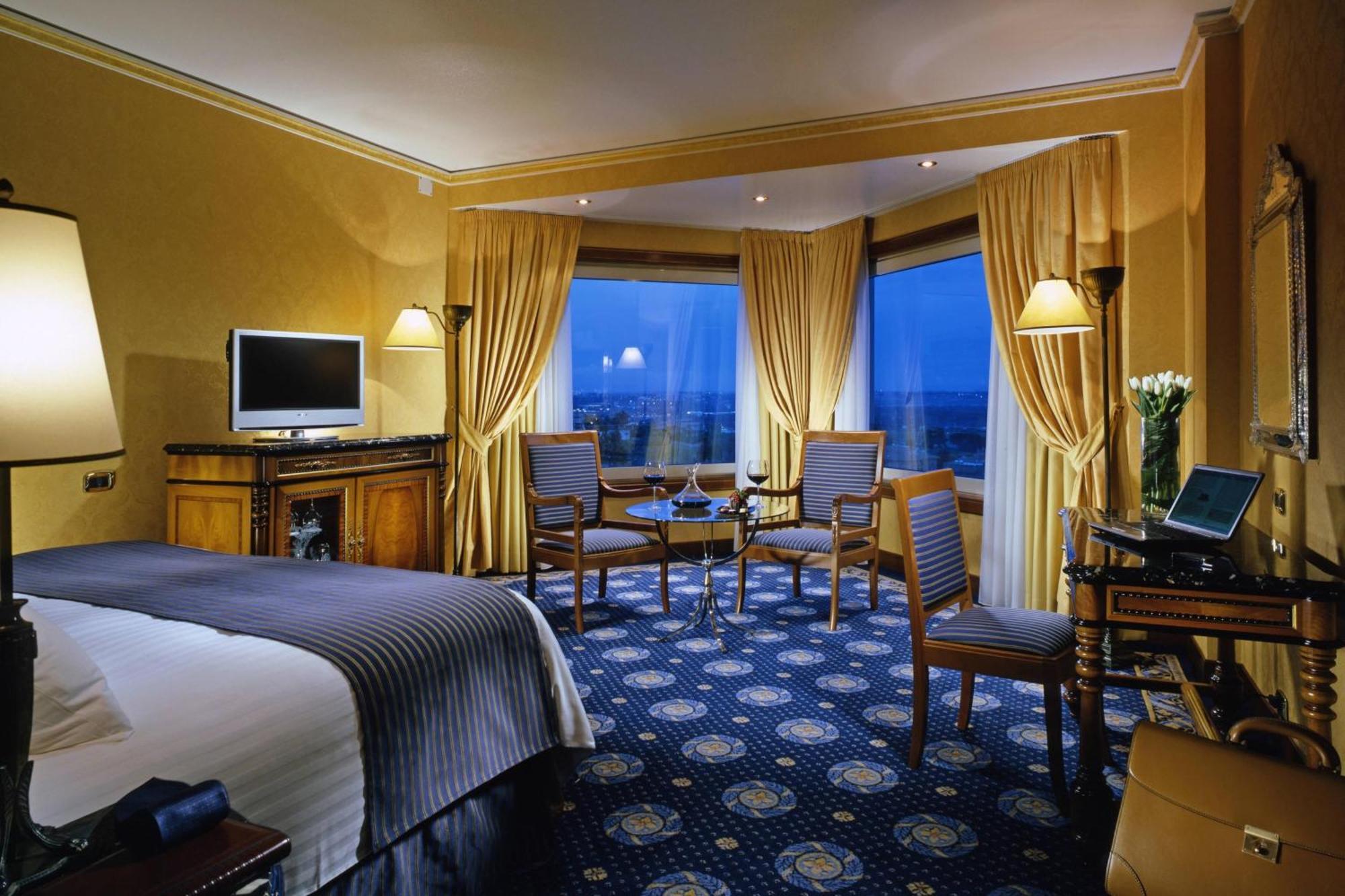 Executive Double Room Lounge Access