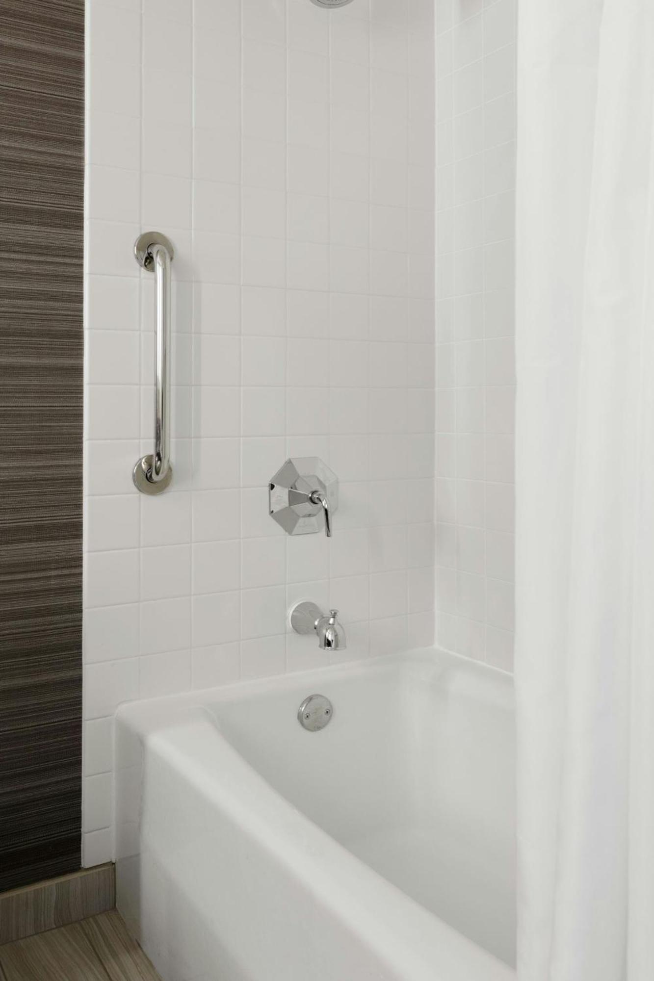 Double Room Two Double Beds Hearing Accessible