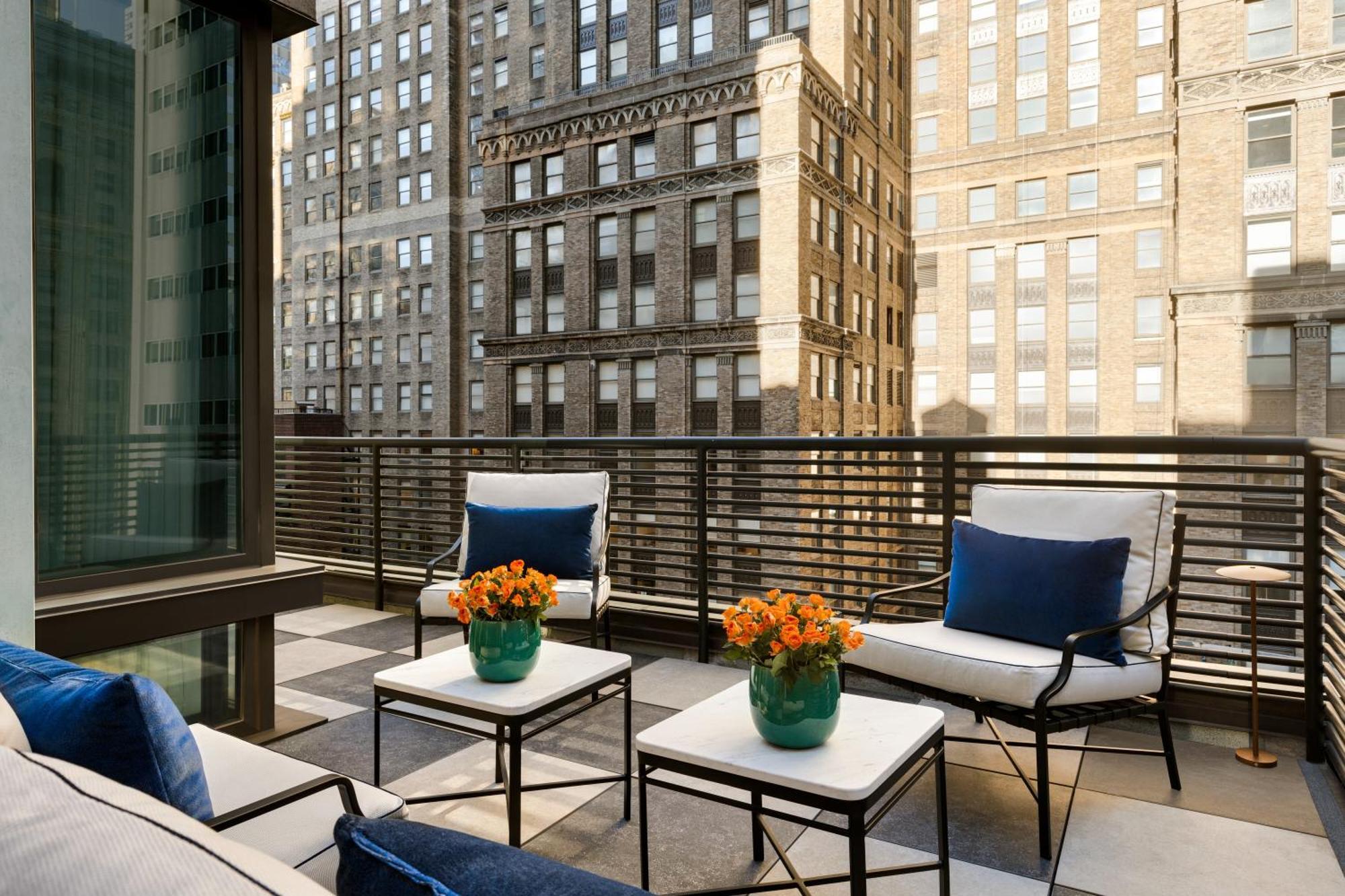 Deluxe Queen Room Terrace