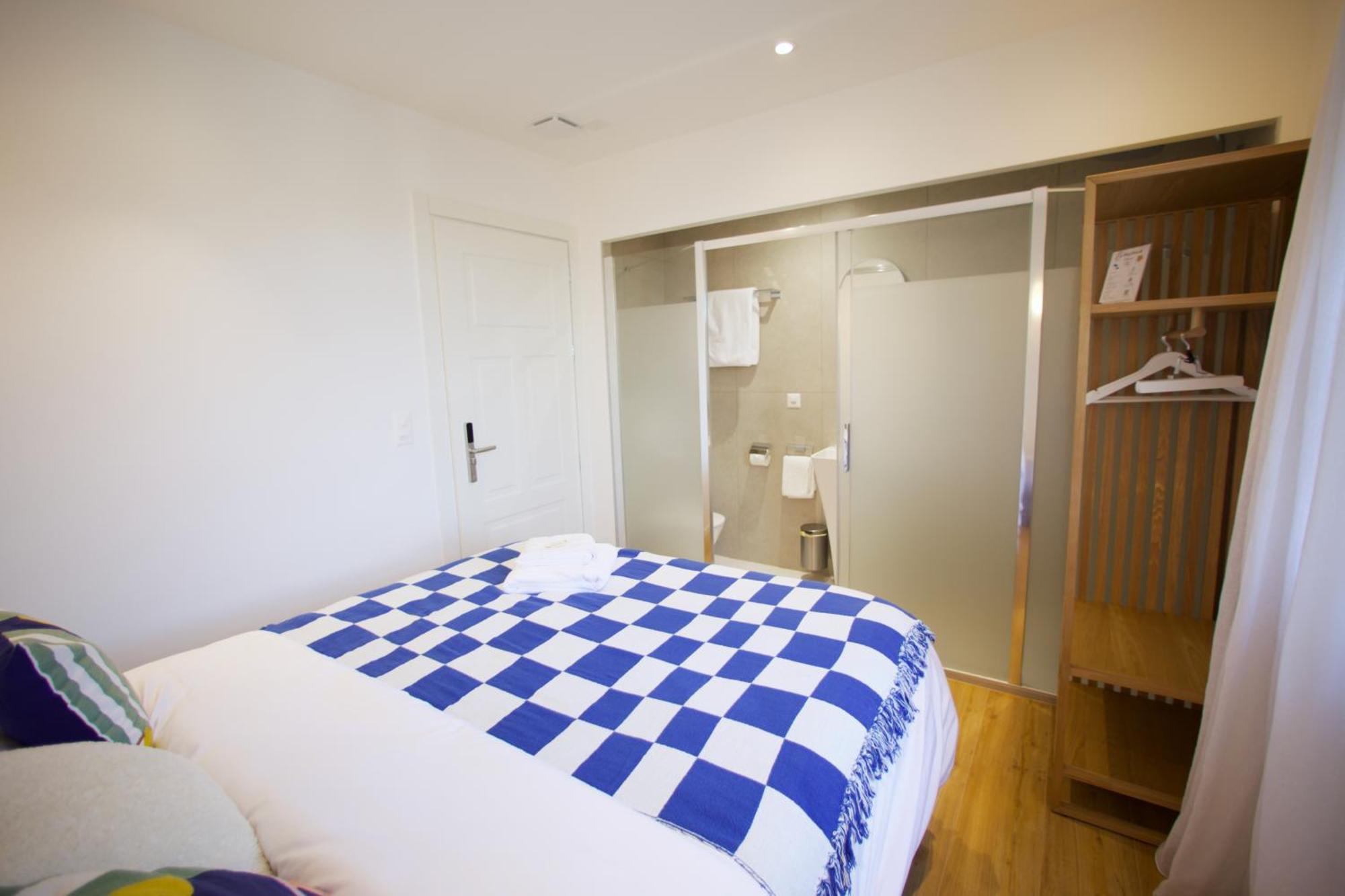 Double Room,1634361882:JPEG