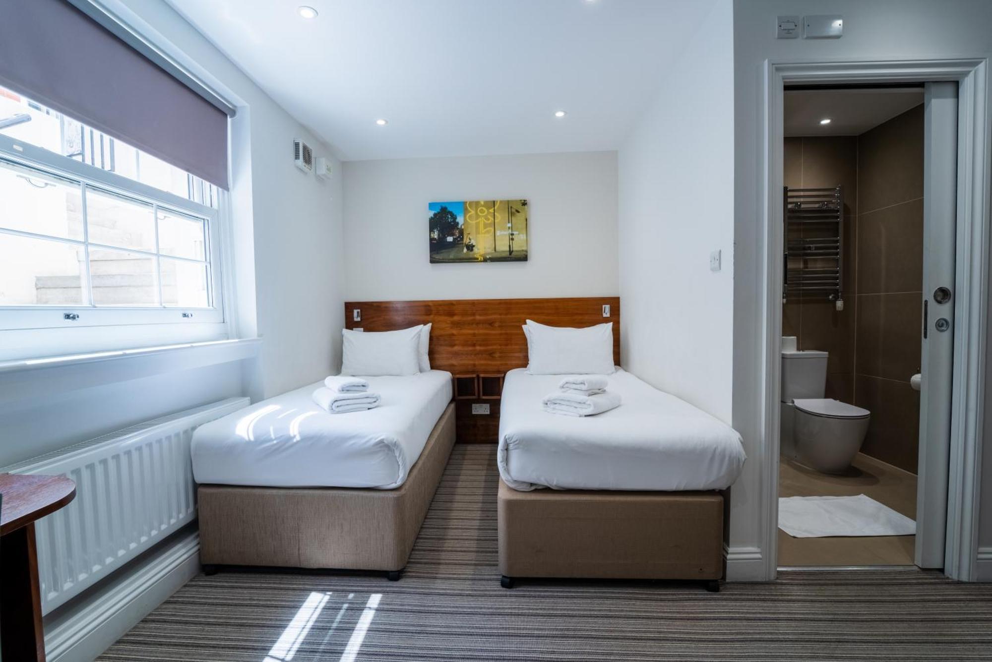 Premium Triple Room