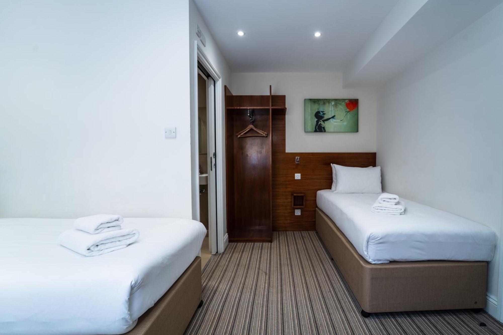 Premium Triple Room