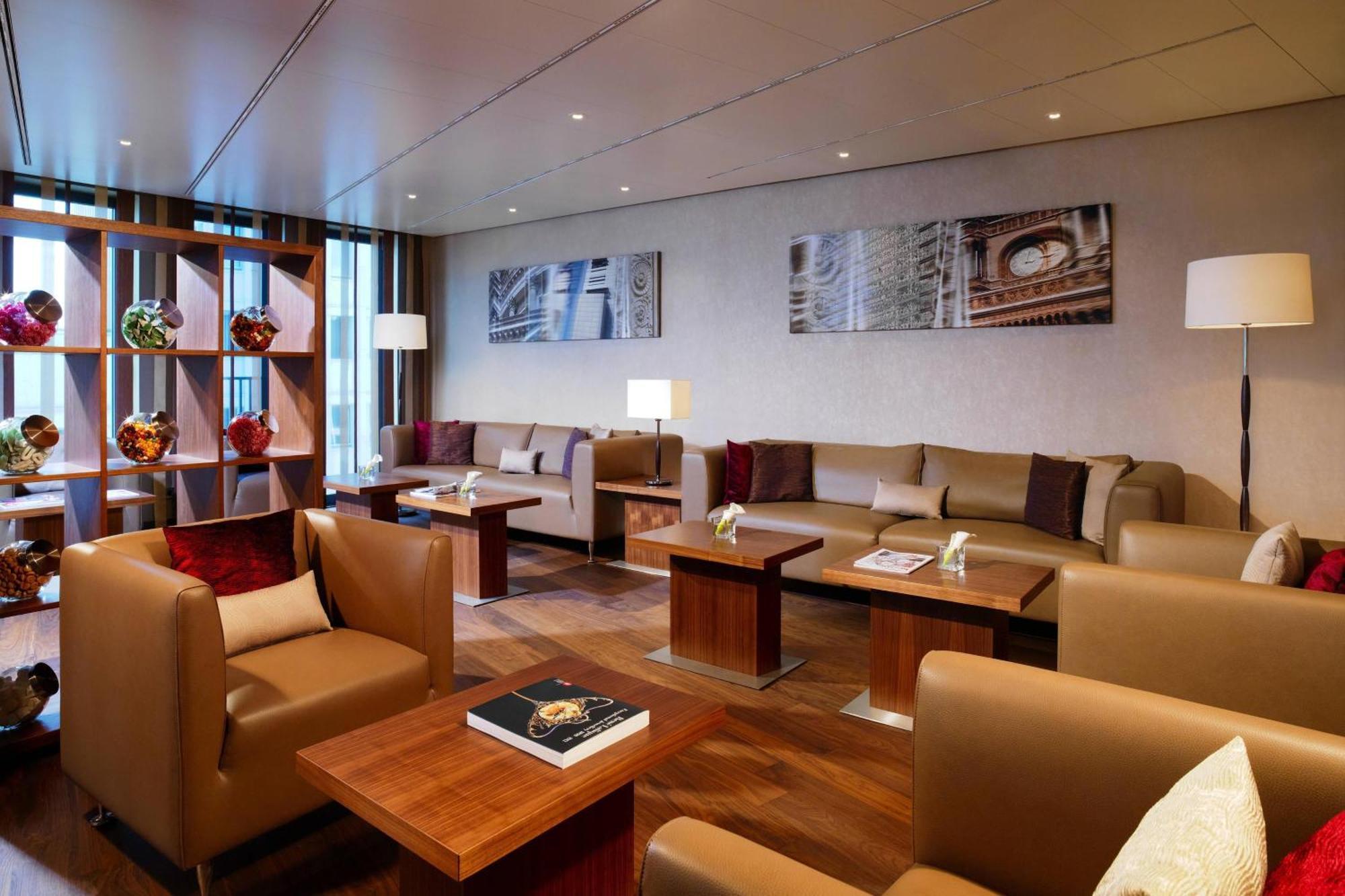 Executive Room Lounge Access 1 King