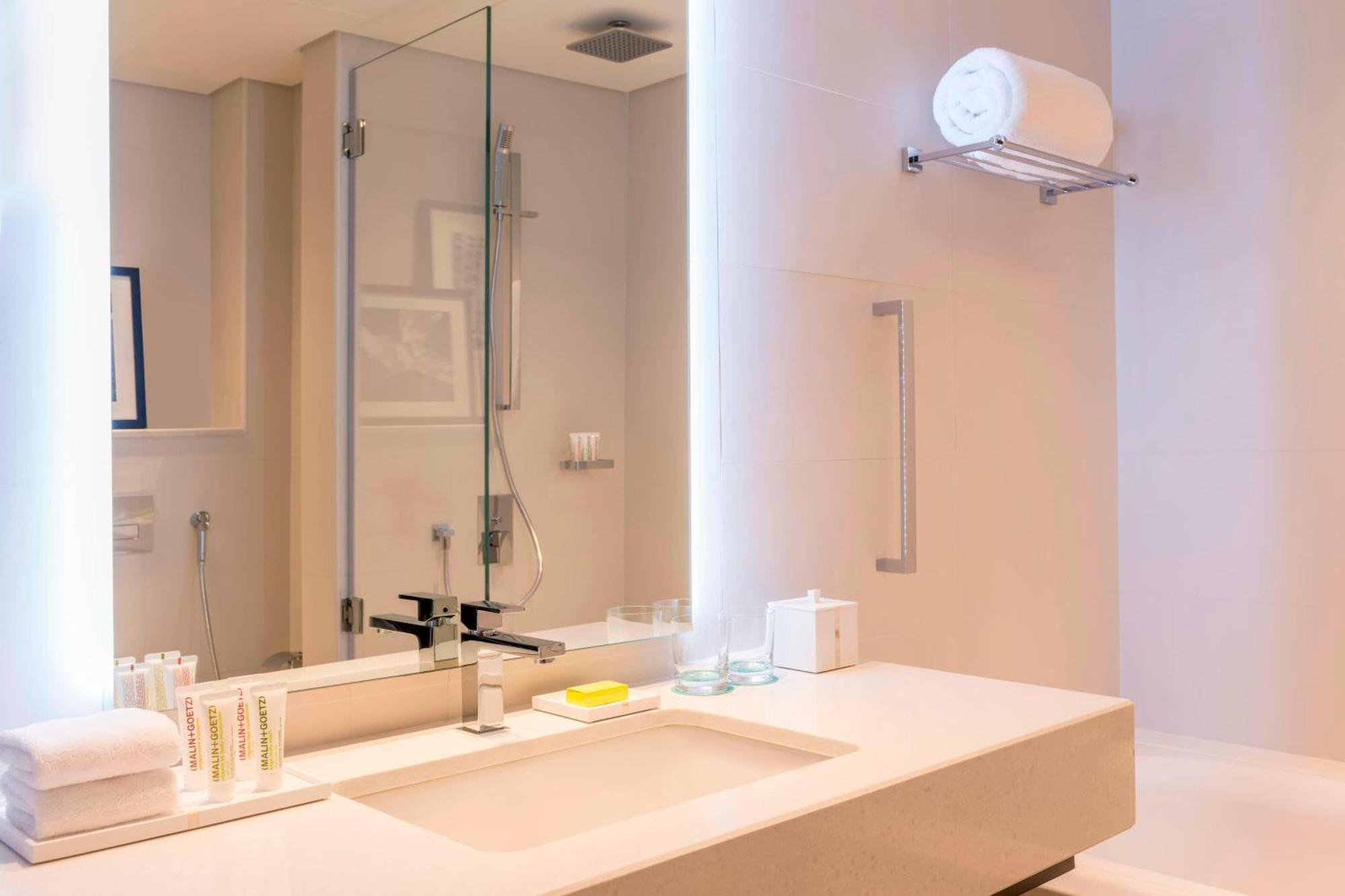 Deluxe Kamer met Uitzicht op Landen en Balkon