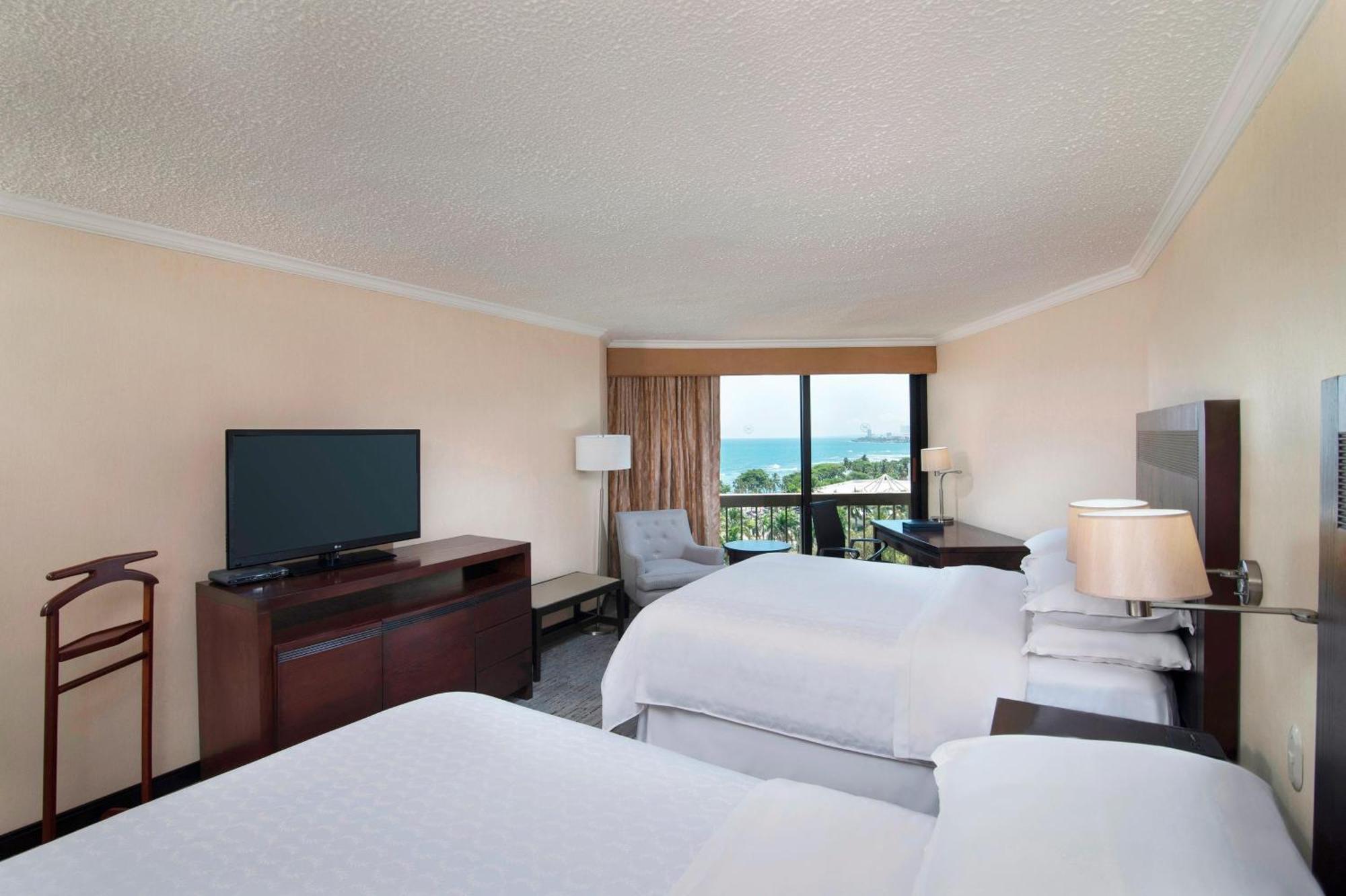 Larger Guest room 2 Queen Ocean view