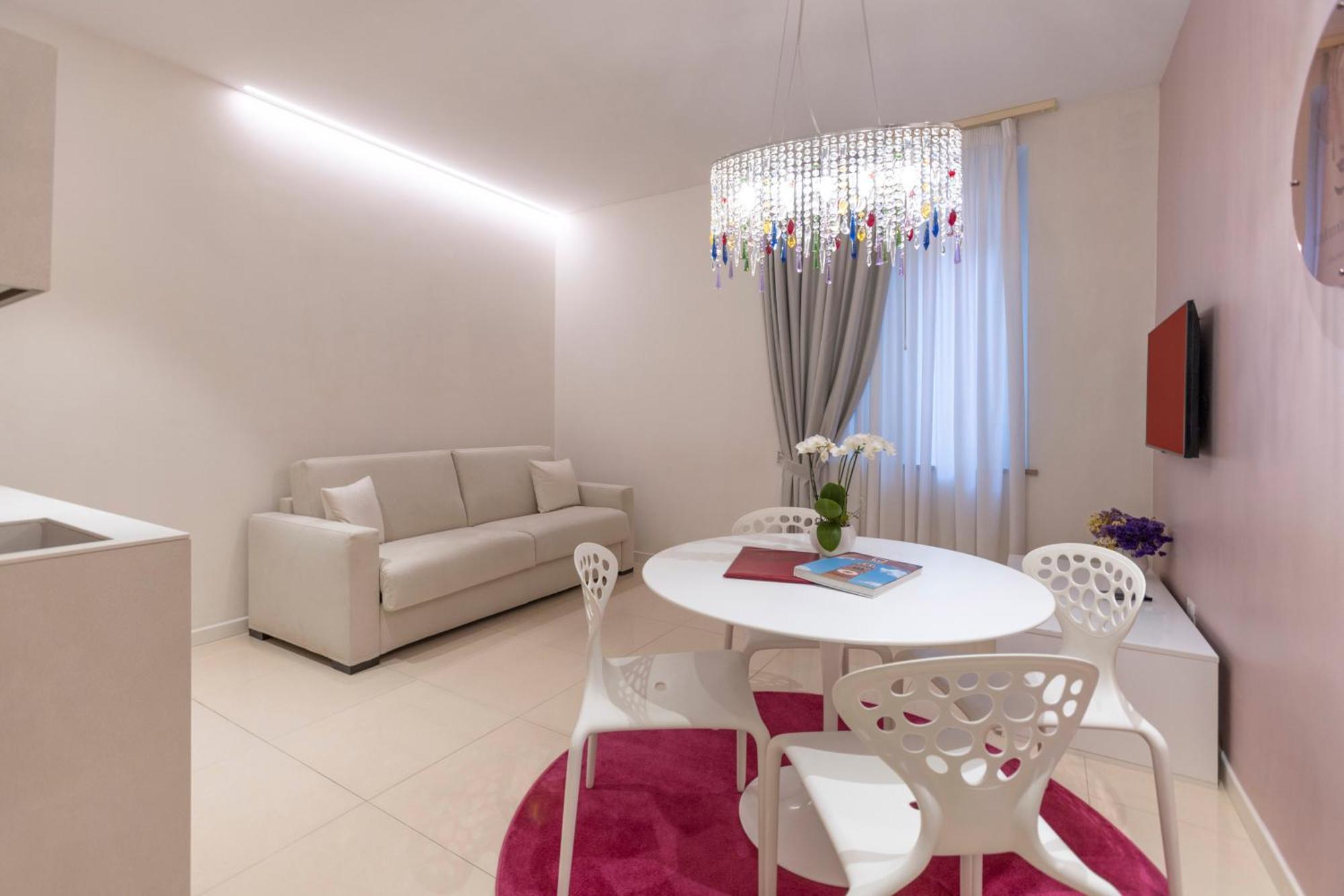 One-Bedroom Apartment 2