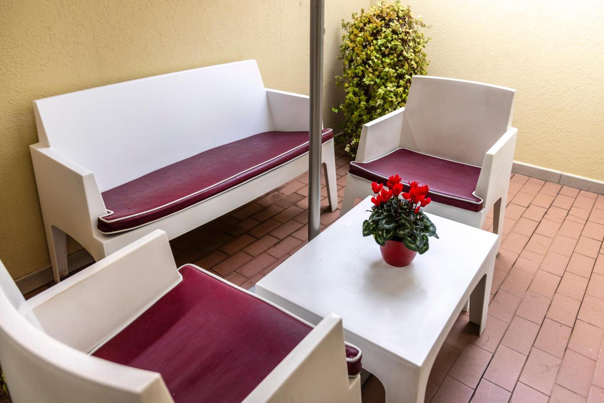 Superior Studio Balcony