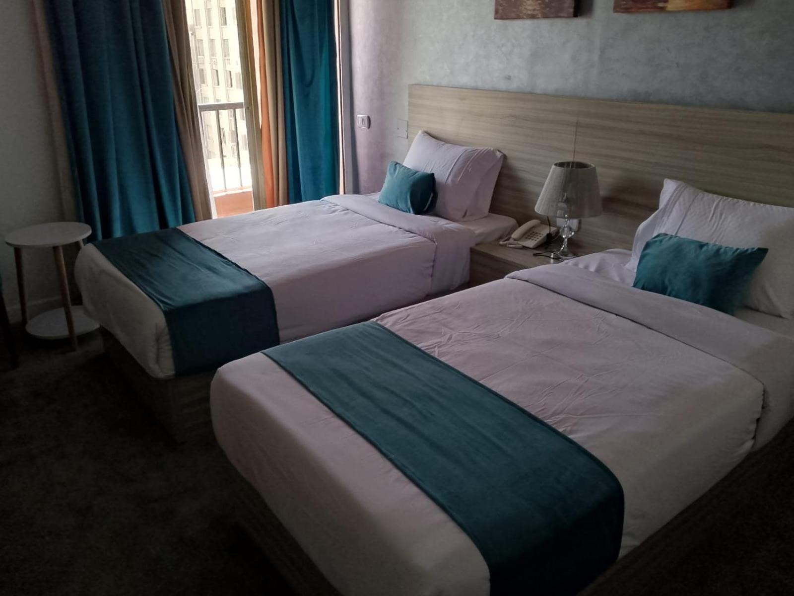 Deluxe Tweepersoonskamer met 2 Aparte Bedden