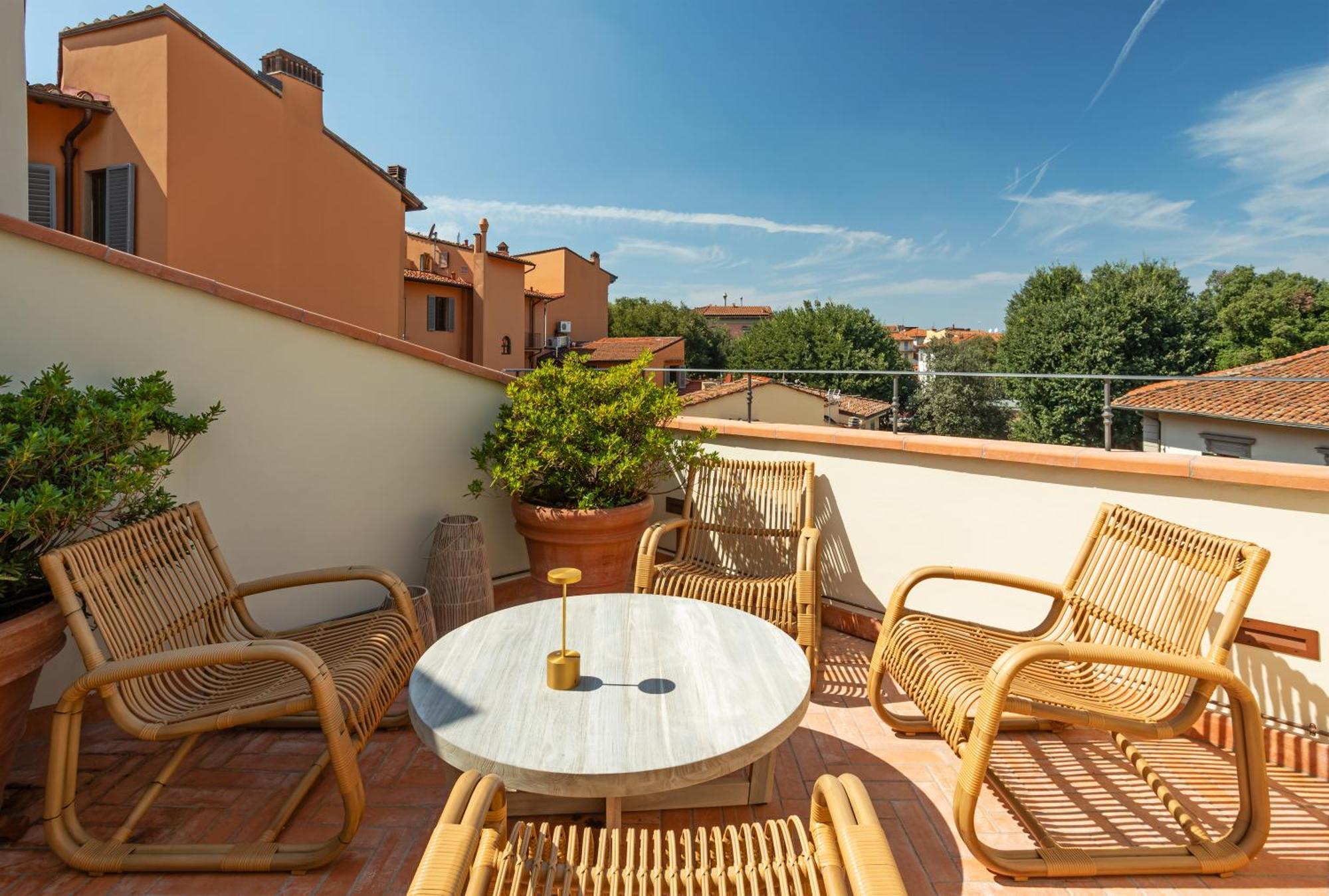 One-Bedroom Apartment Terrace
