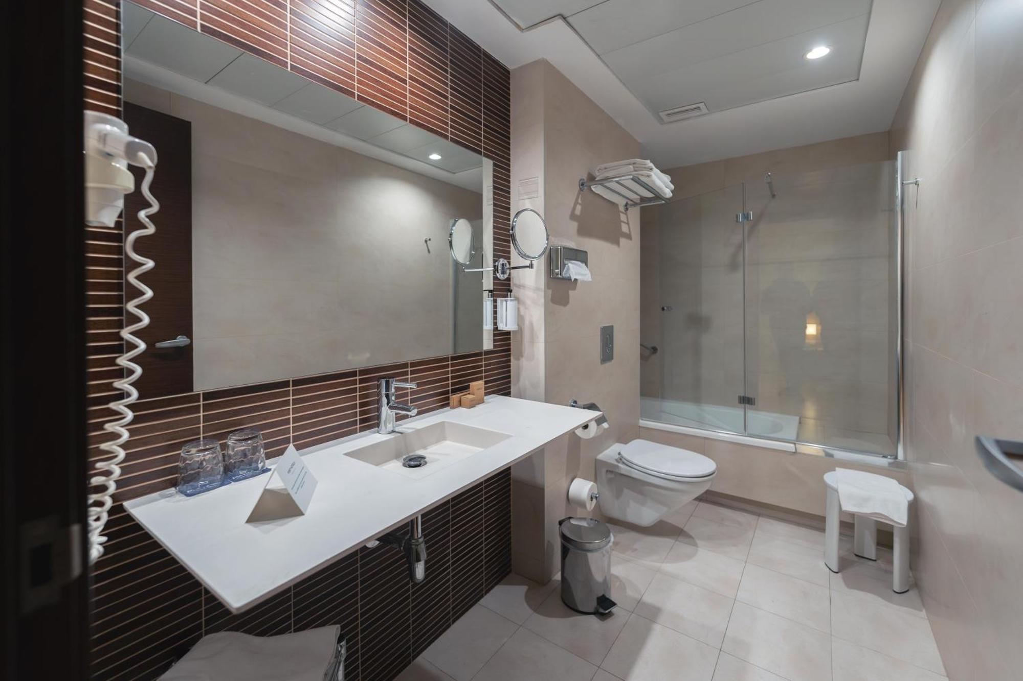 Comfort Double or Twin Room