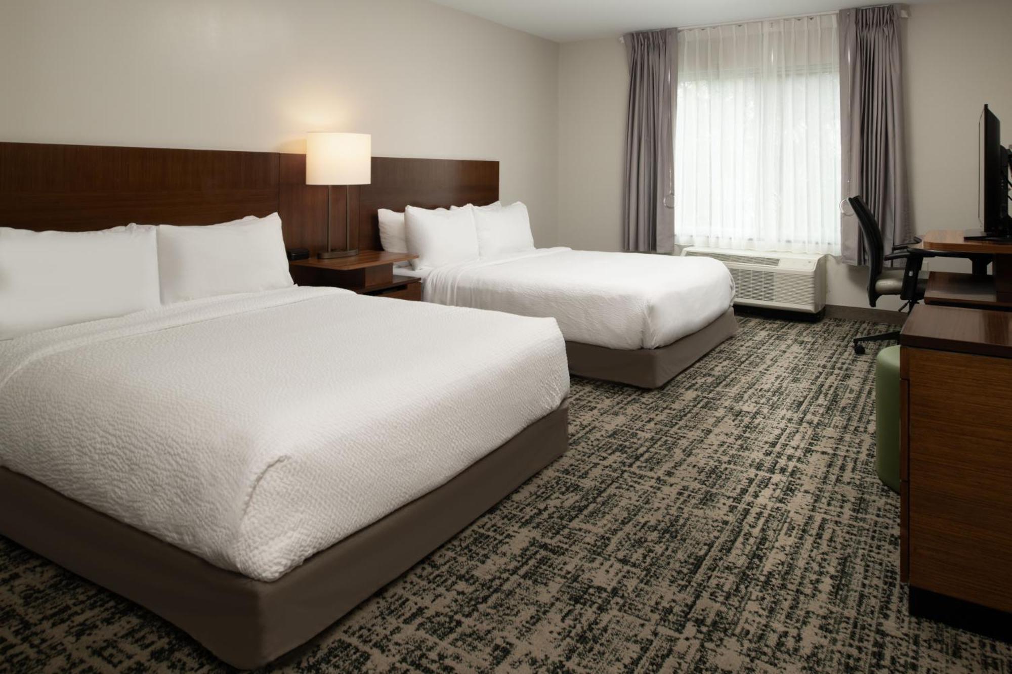 Queen Room Two Queen Beds