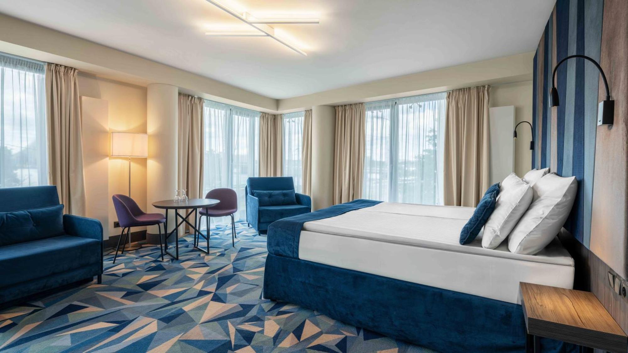 "Riverside" Deluxe Room