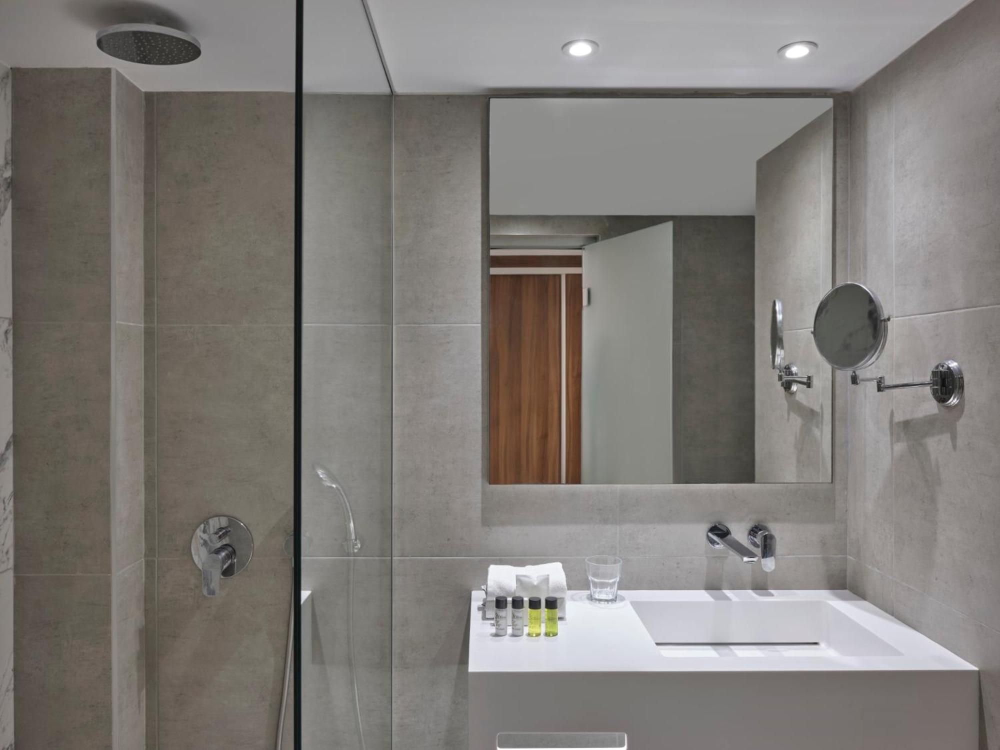 Double Room Inland View