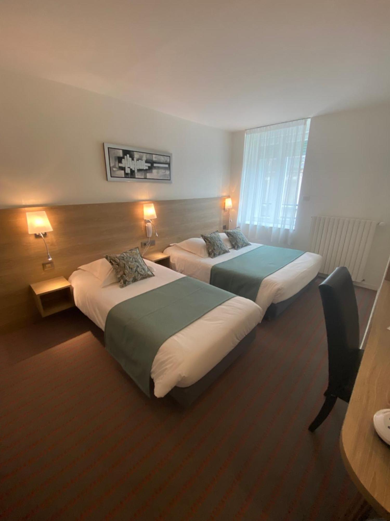 Comfort Triple Room