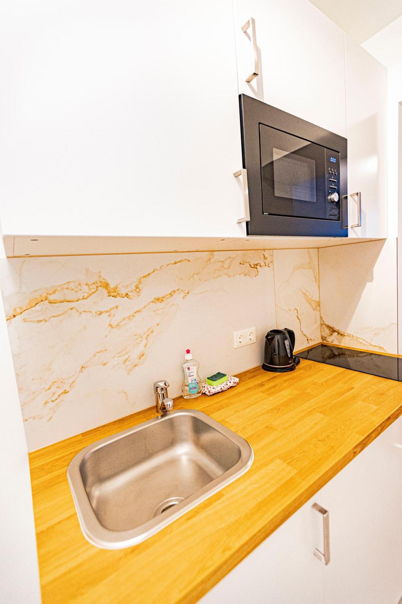 Family Room Kitchen