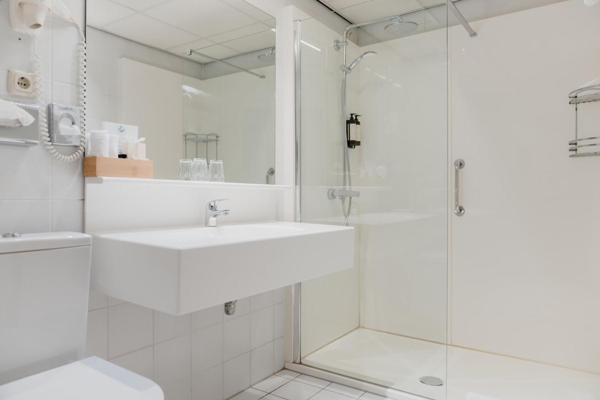 Standard Twin Room,1637717282:JPEG