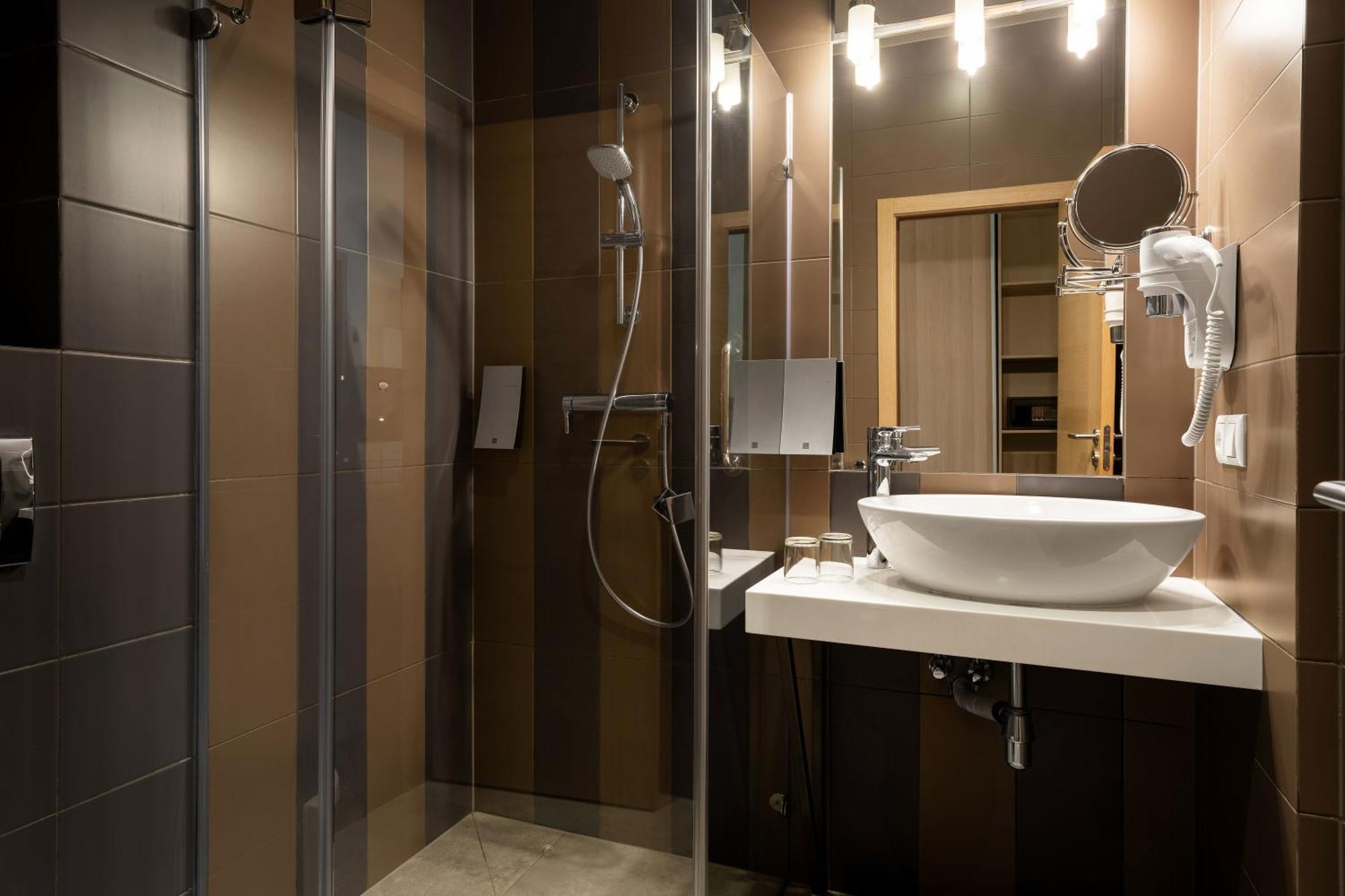 Small Double or Twin Room