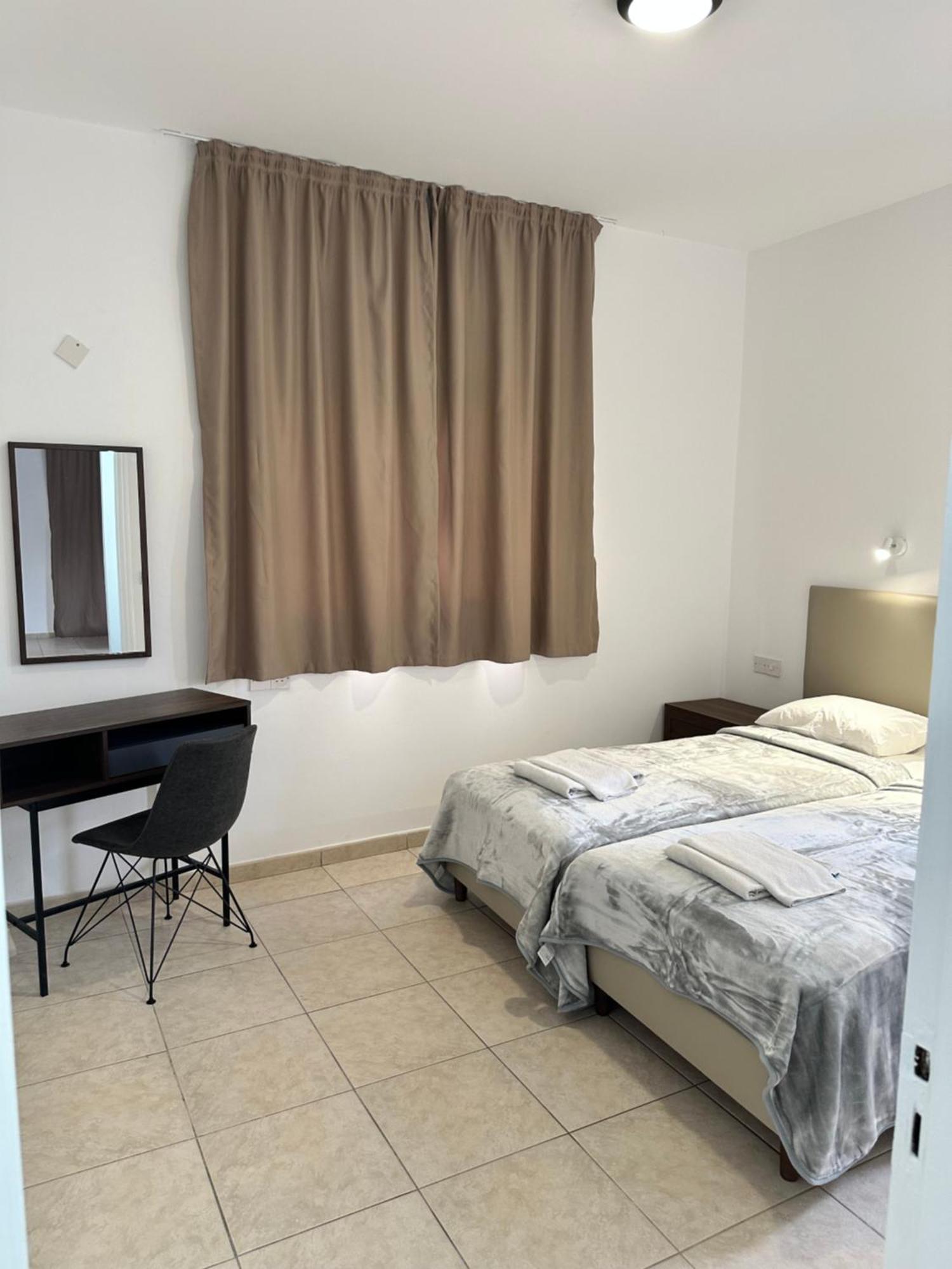 Two-Bedroom Apartment Inland View
