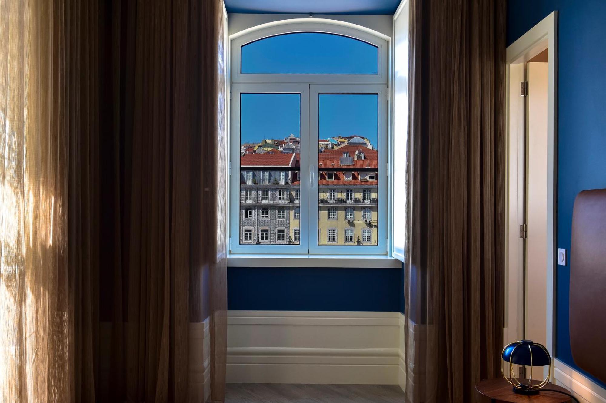 Double Room Figueira Square view