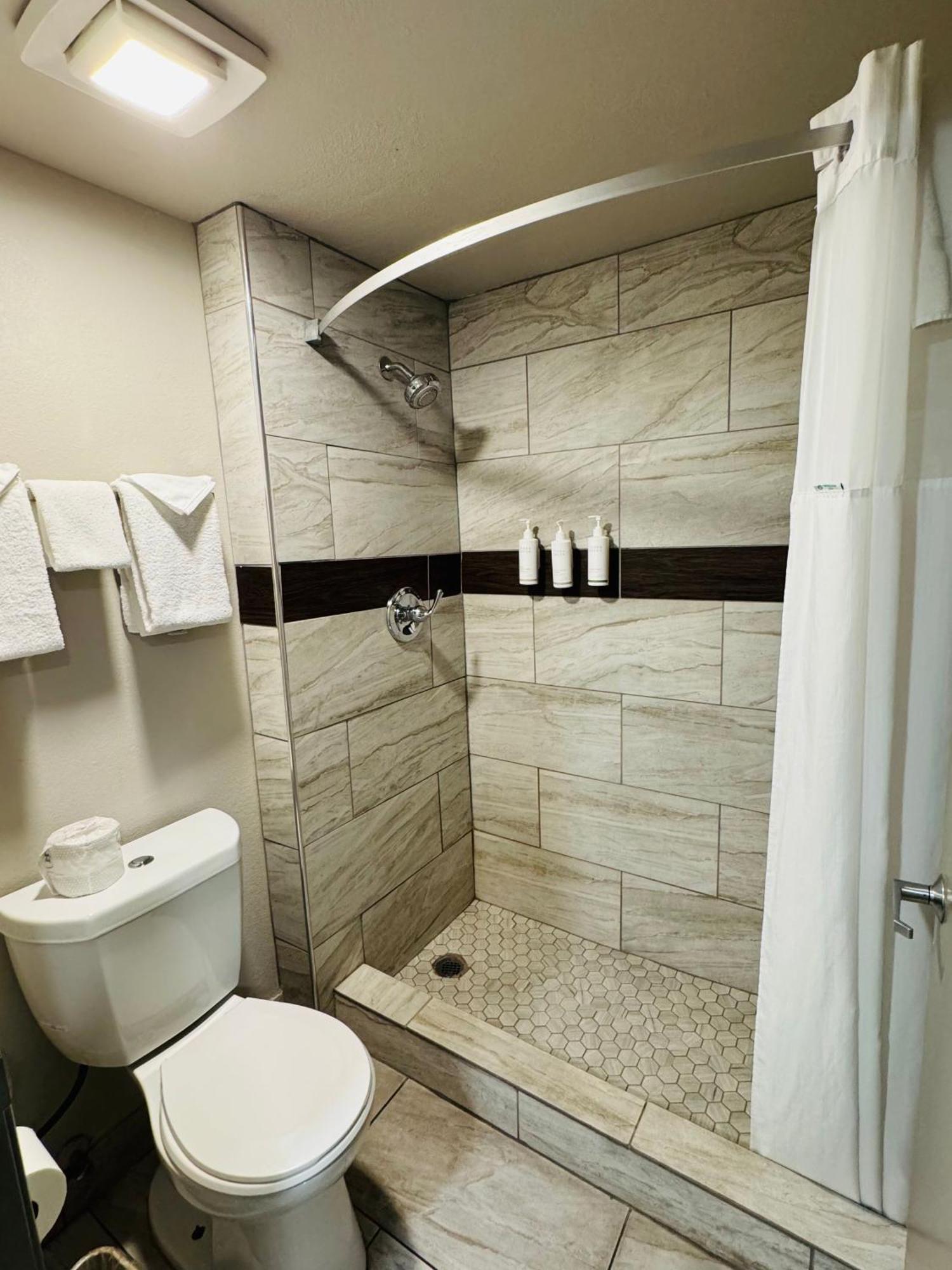 Double Room Two Double Beds Non-Smoking