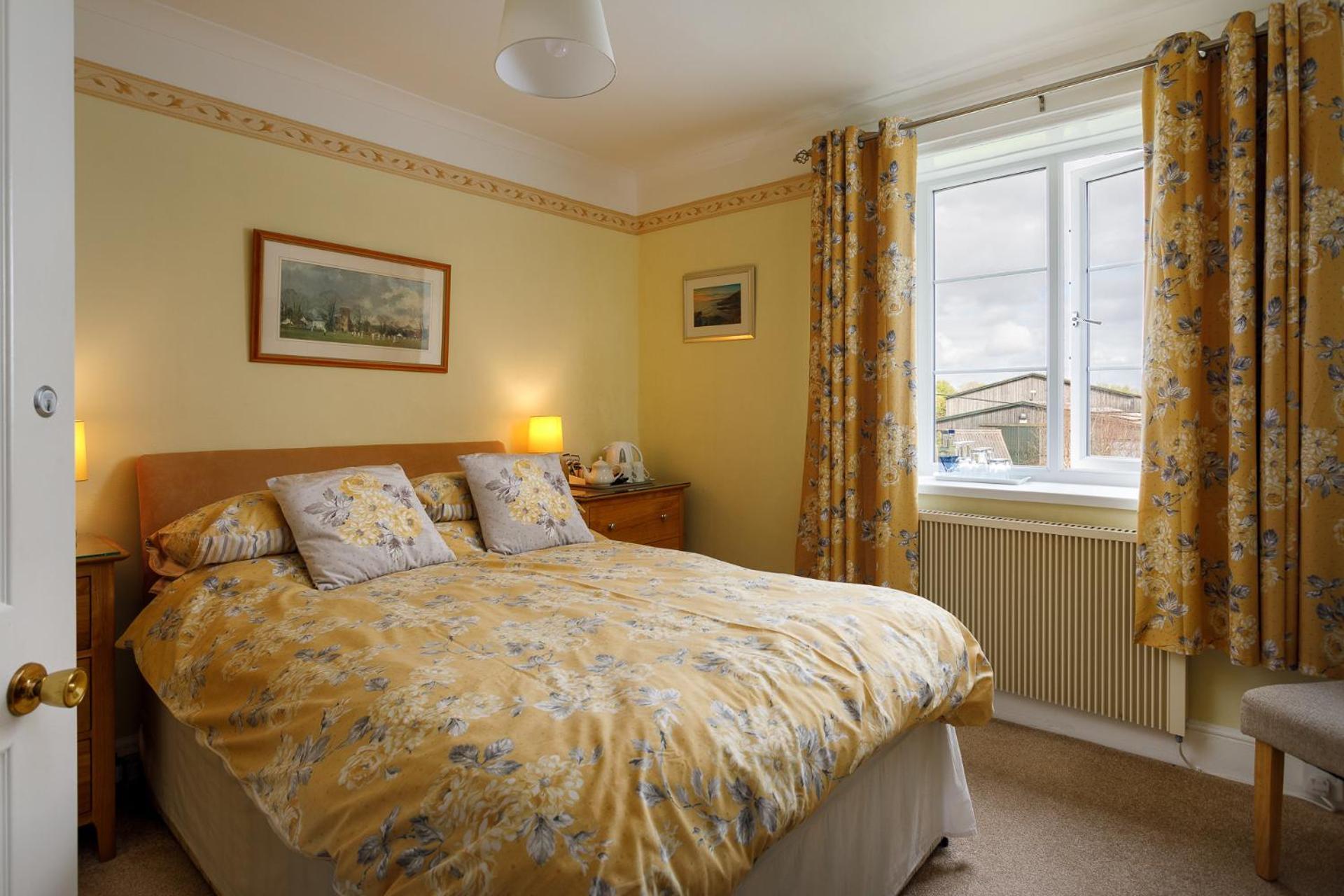 Double Room Private Bathroom