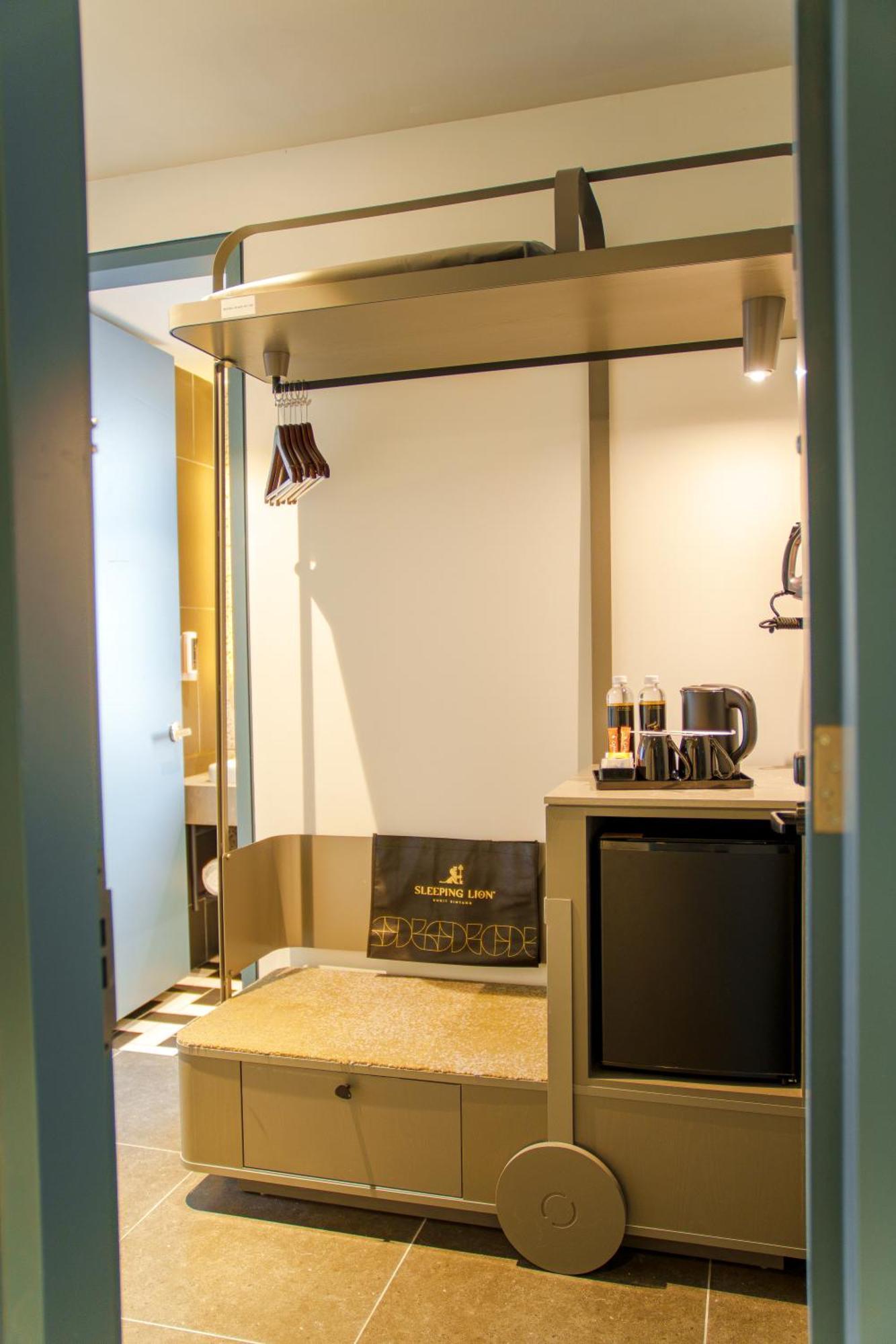 Superior King Room