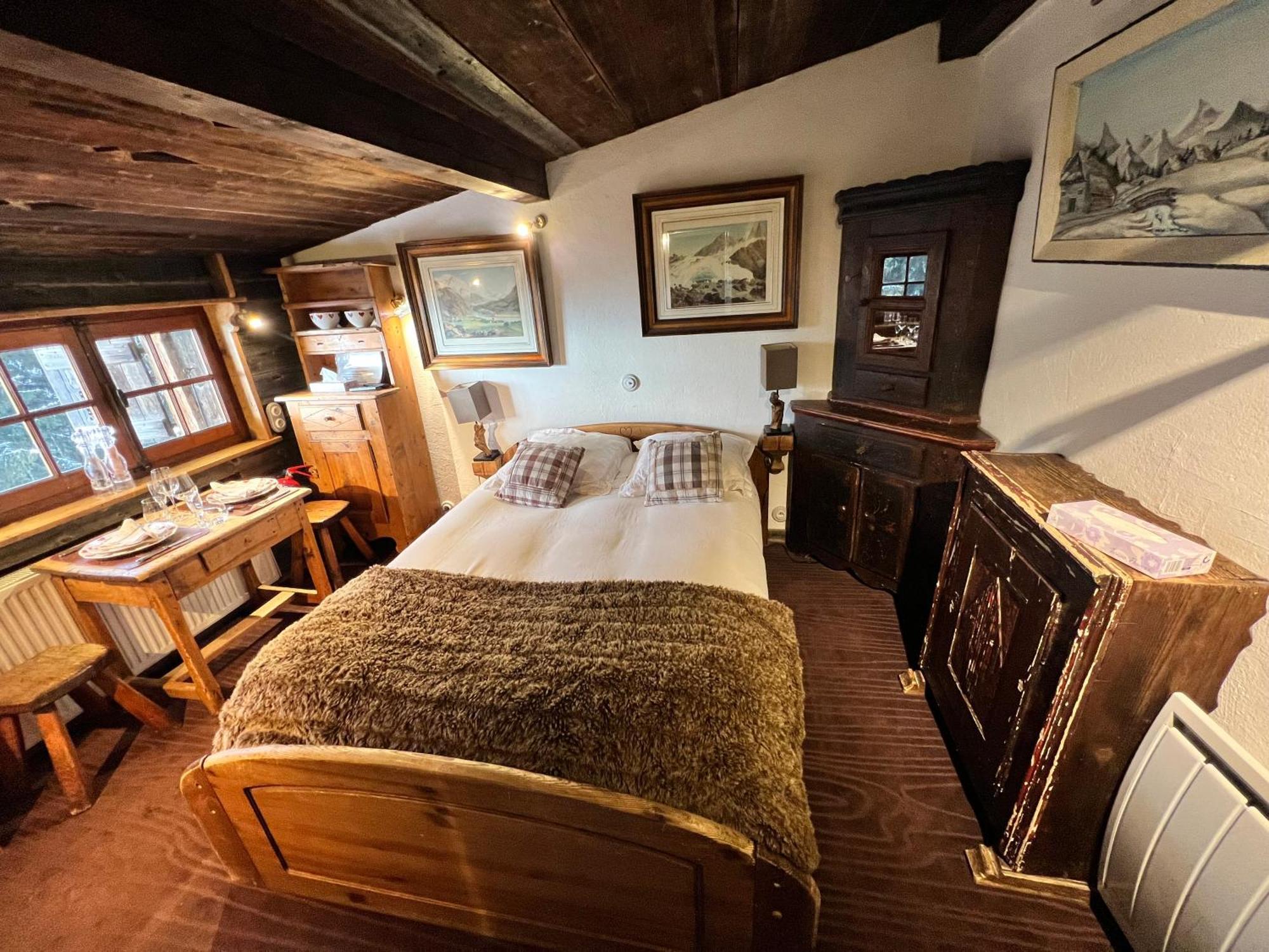 Chambre Double - Vue sur Montagne