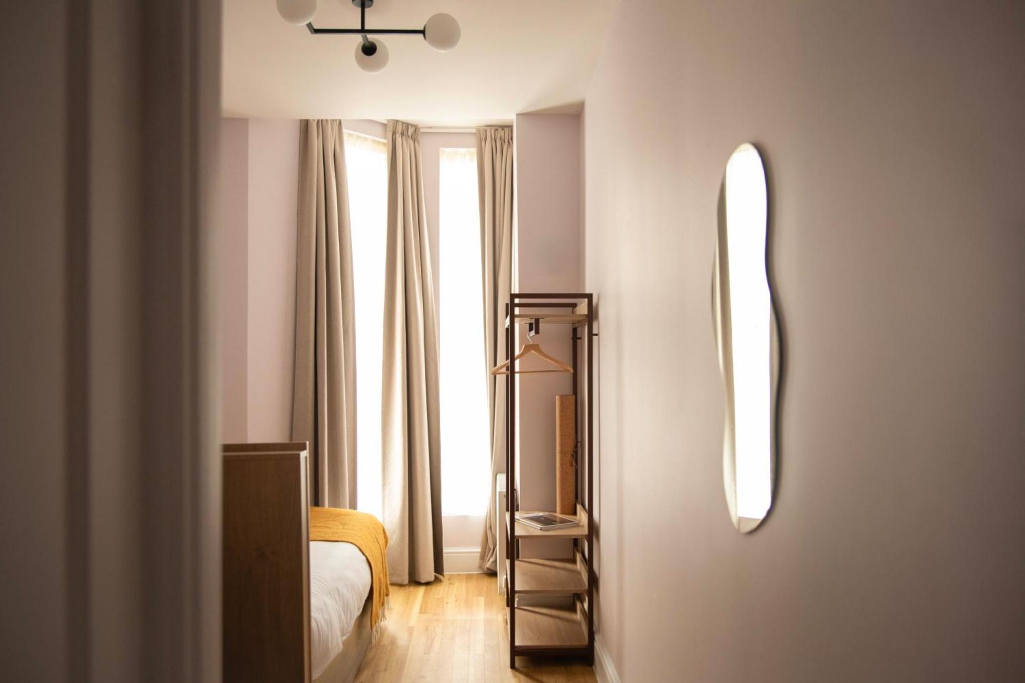 Compact Room Single