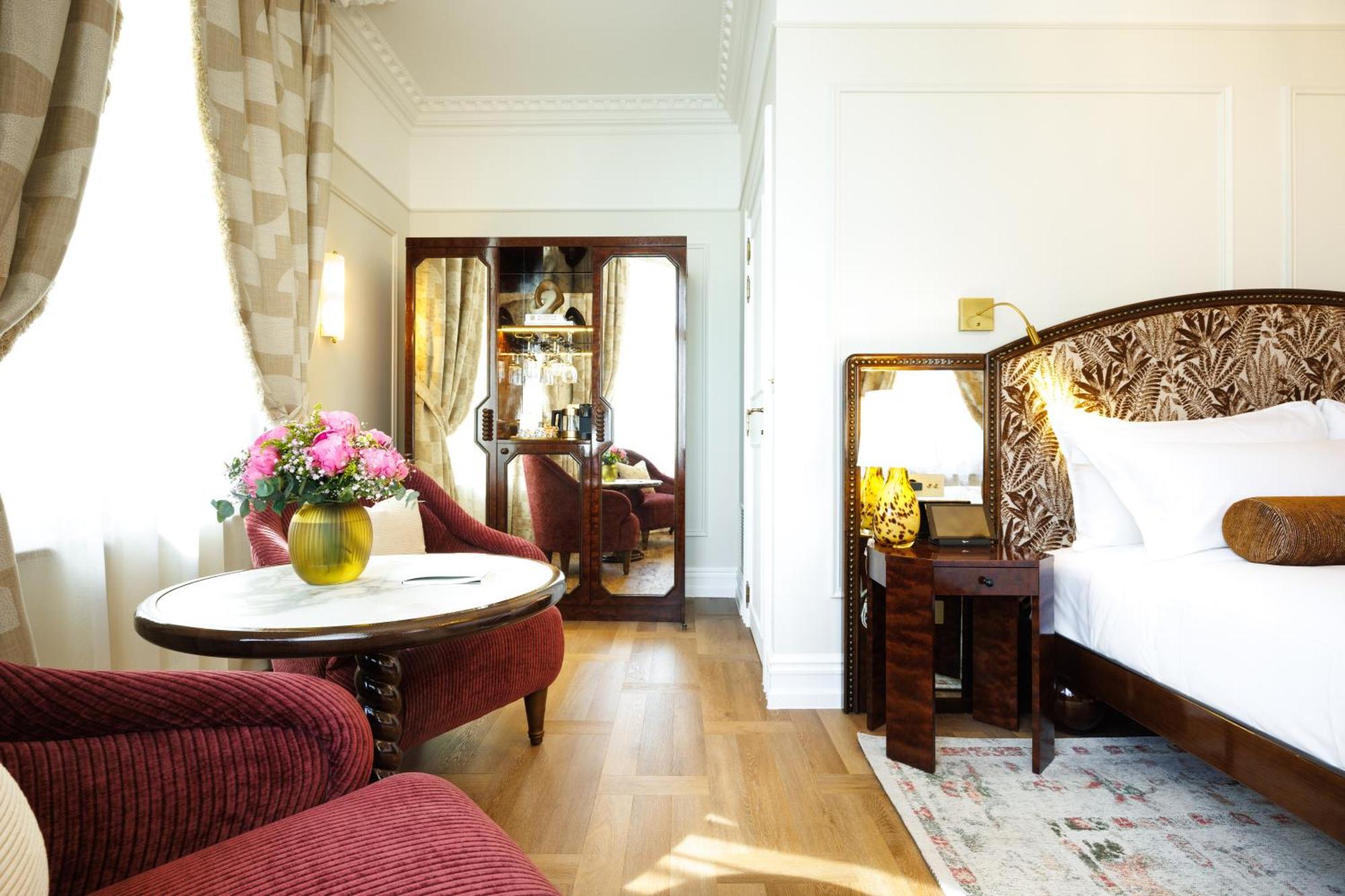 Orchid Suite
