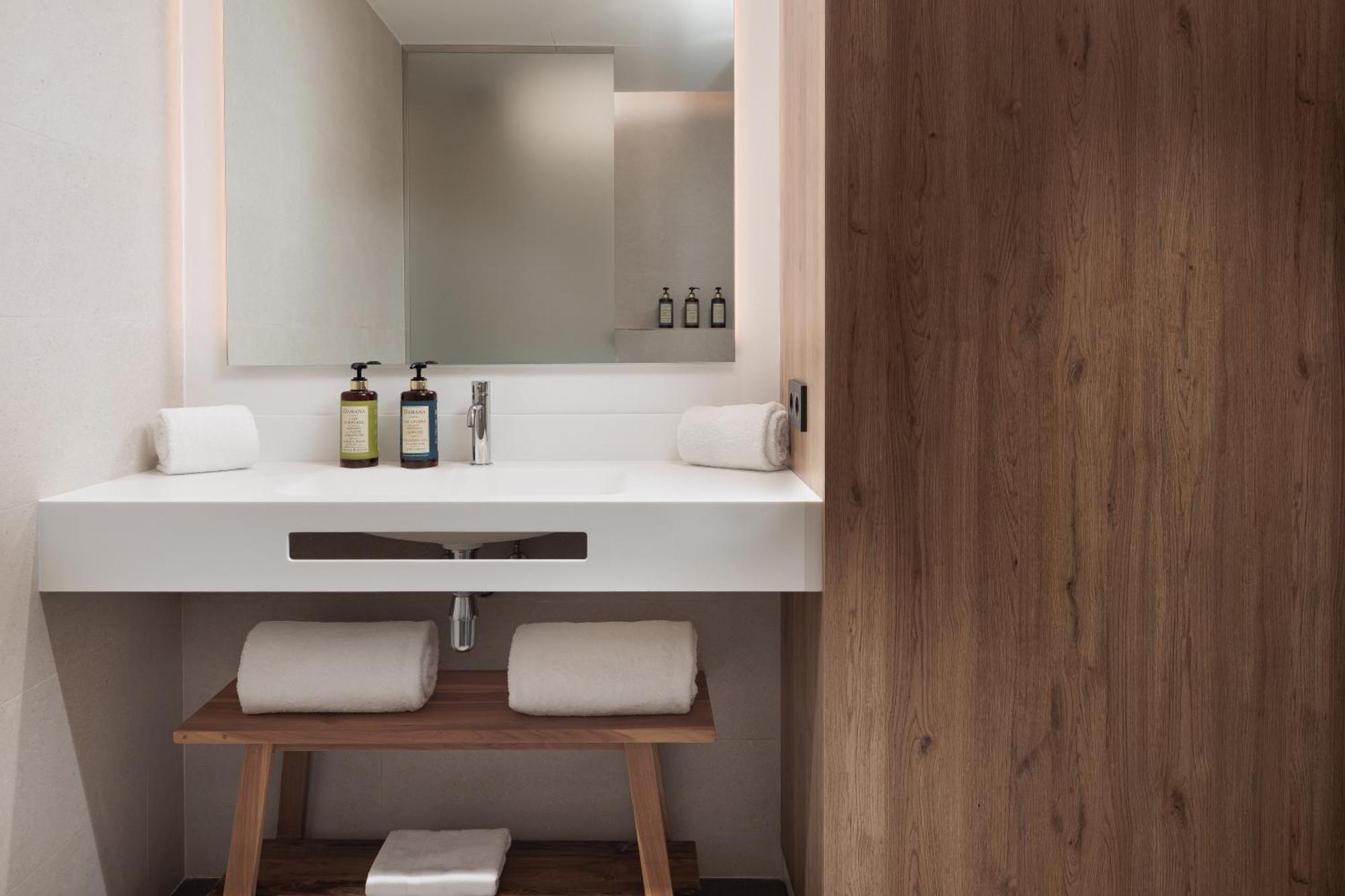 One-Bedroom Premium Apartment