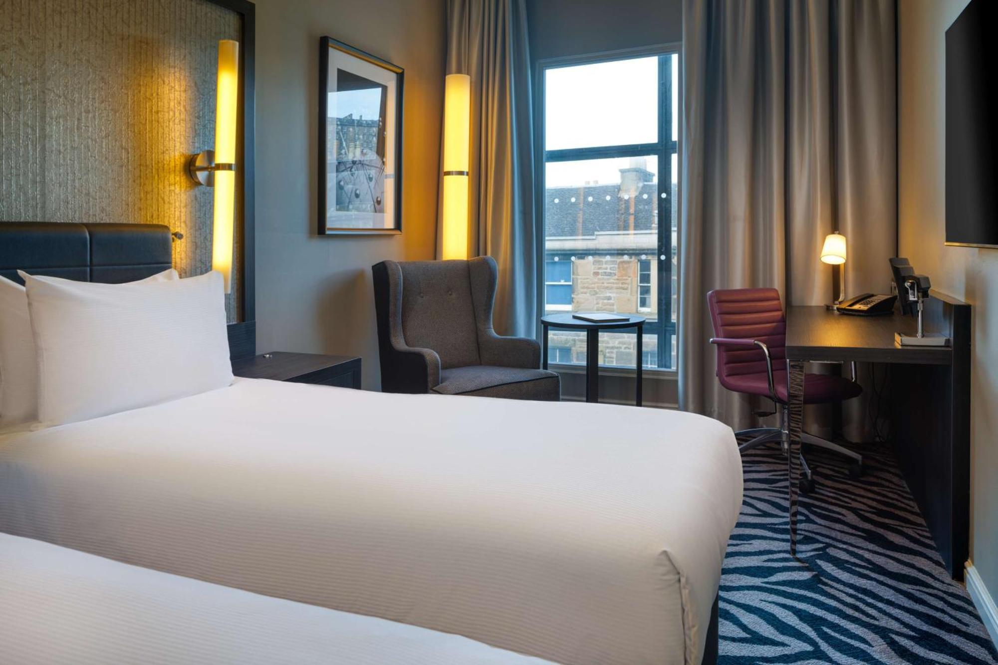 Twin Guest Room two Single Beds