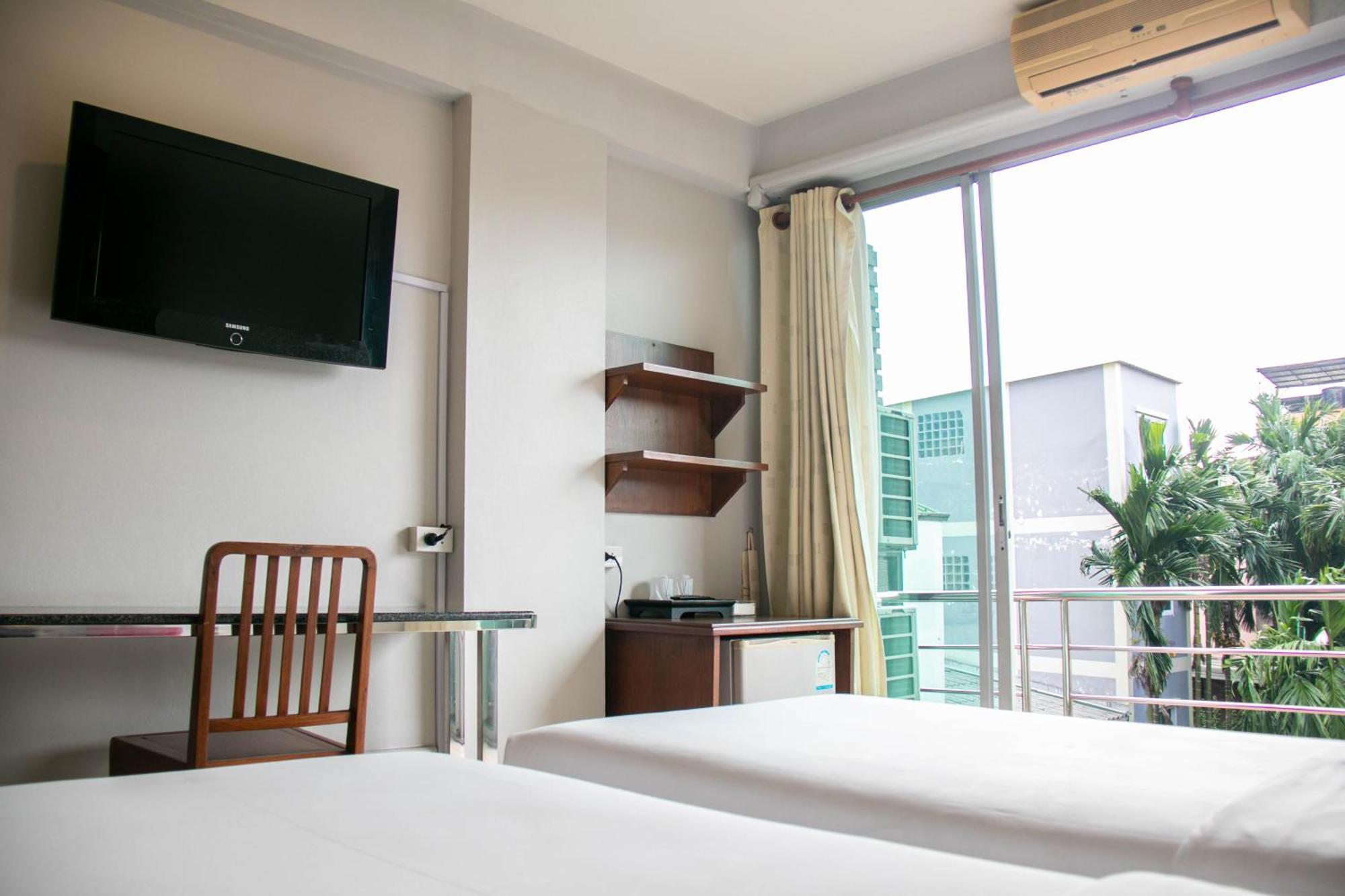 Deluxe Twin Room Main Building,1639596295:JPEG