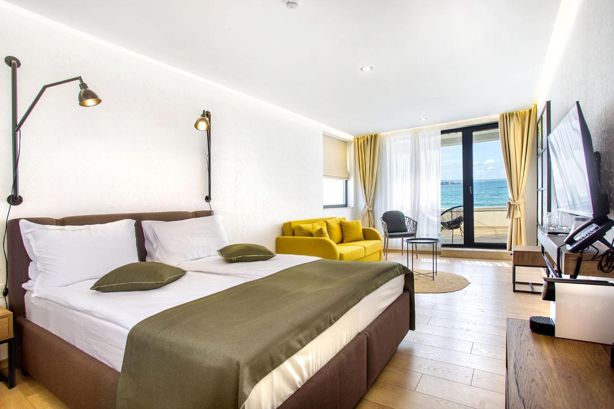 Grand Deluxe Double Room Balcony Sea View