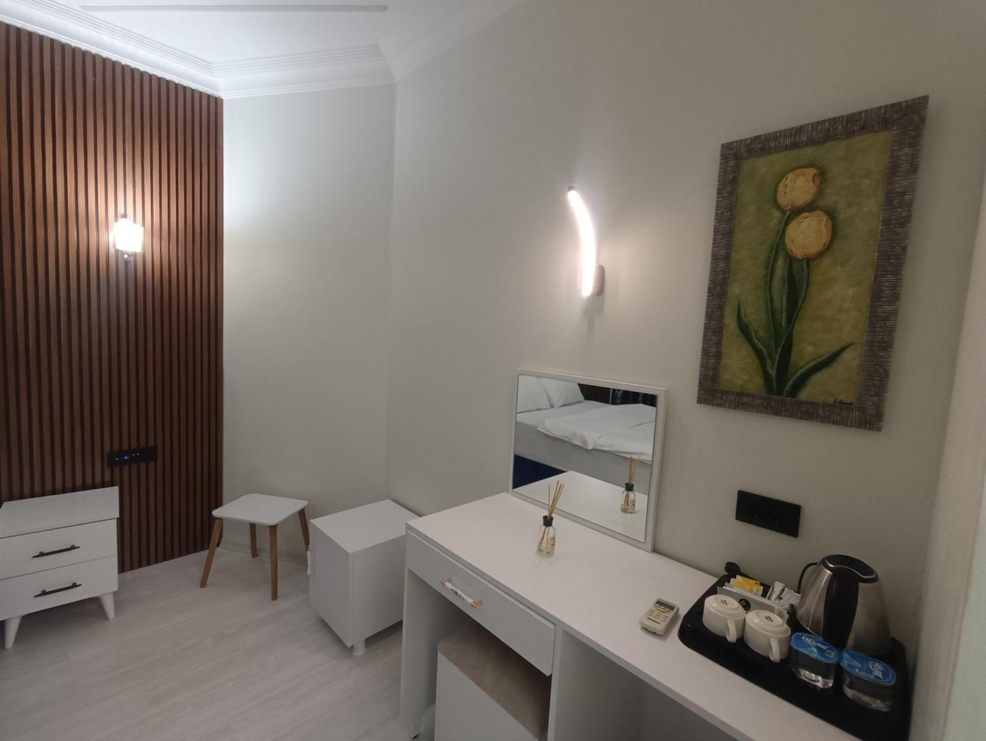 Economy Double Room