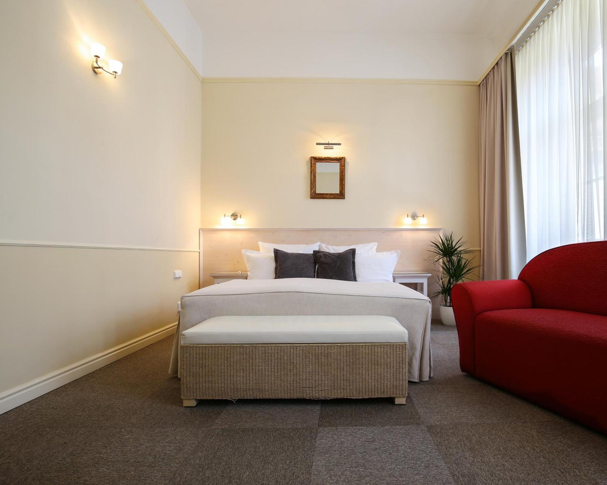 Classic Double Room