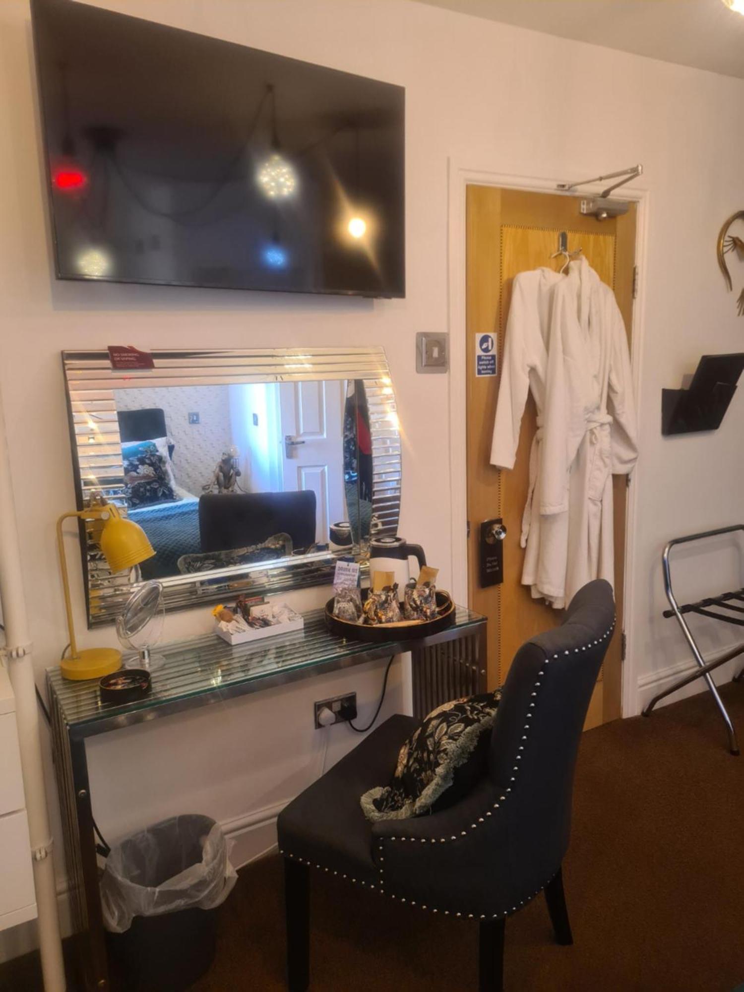 King Room