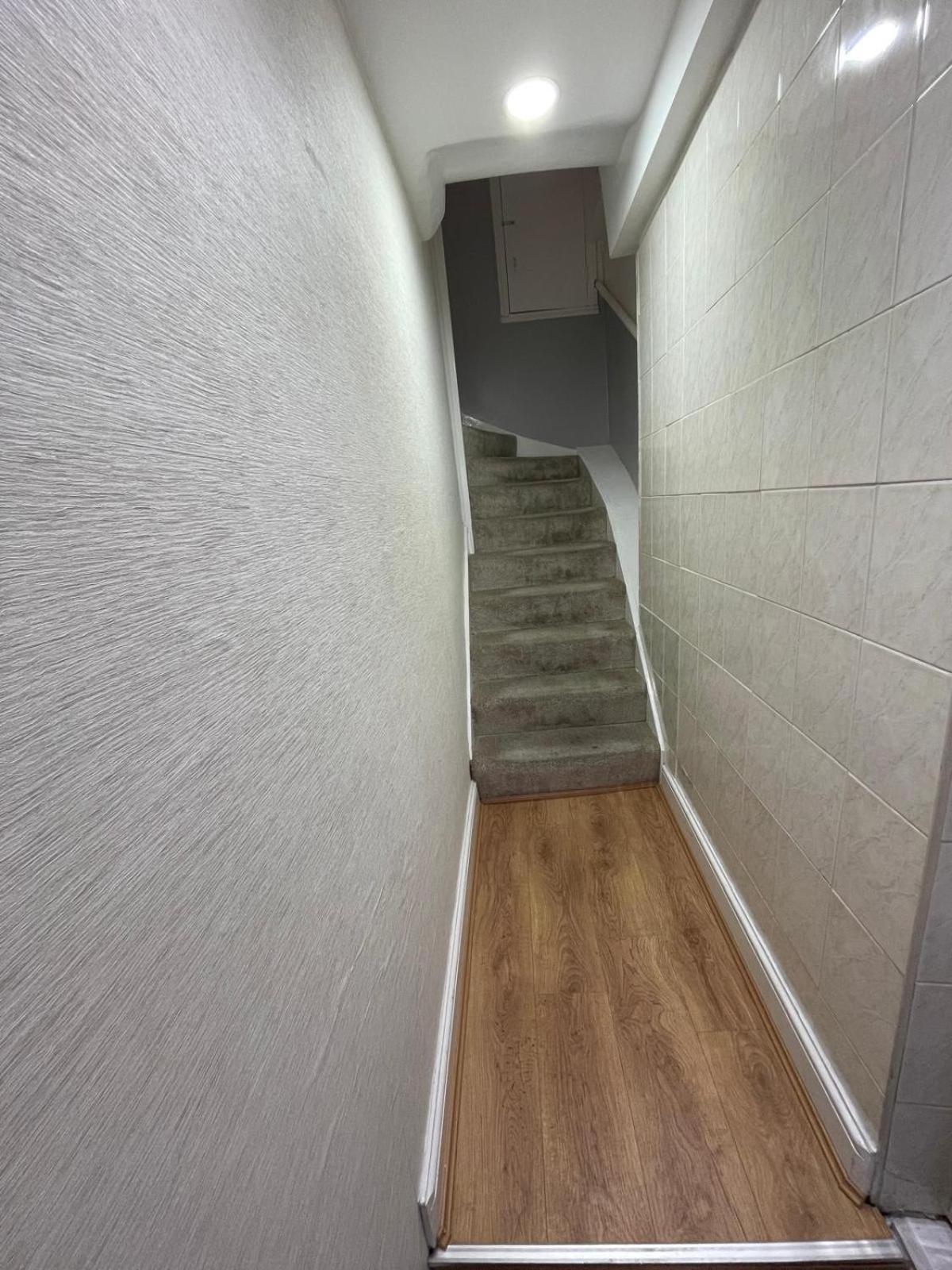 Double Room Private Bathroom