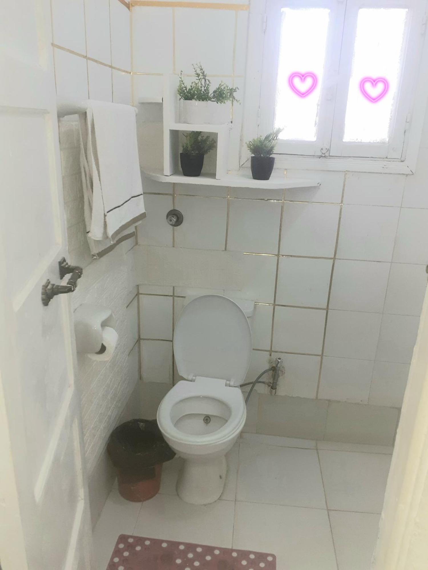 Single Room Private Bathroom