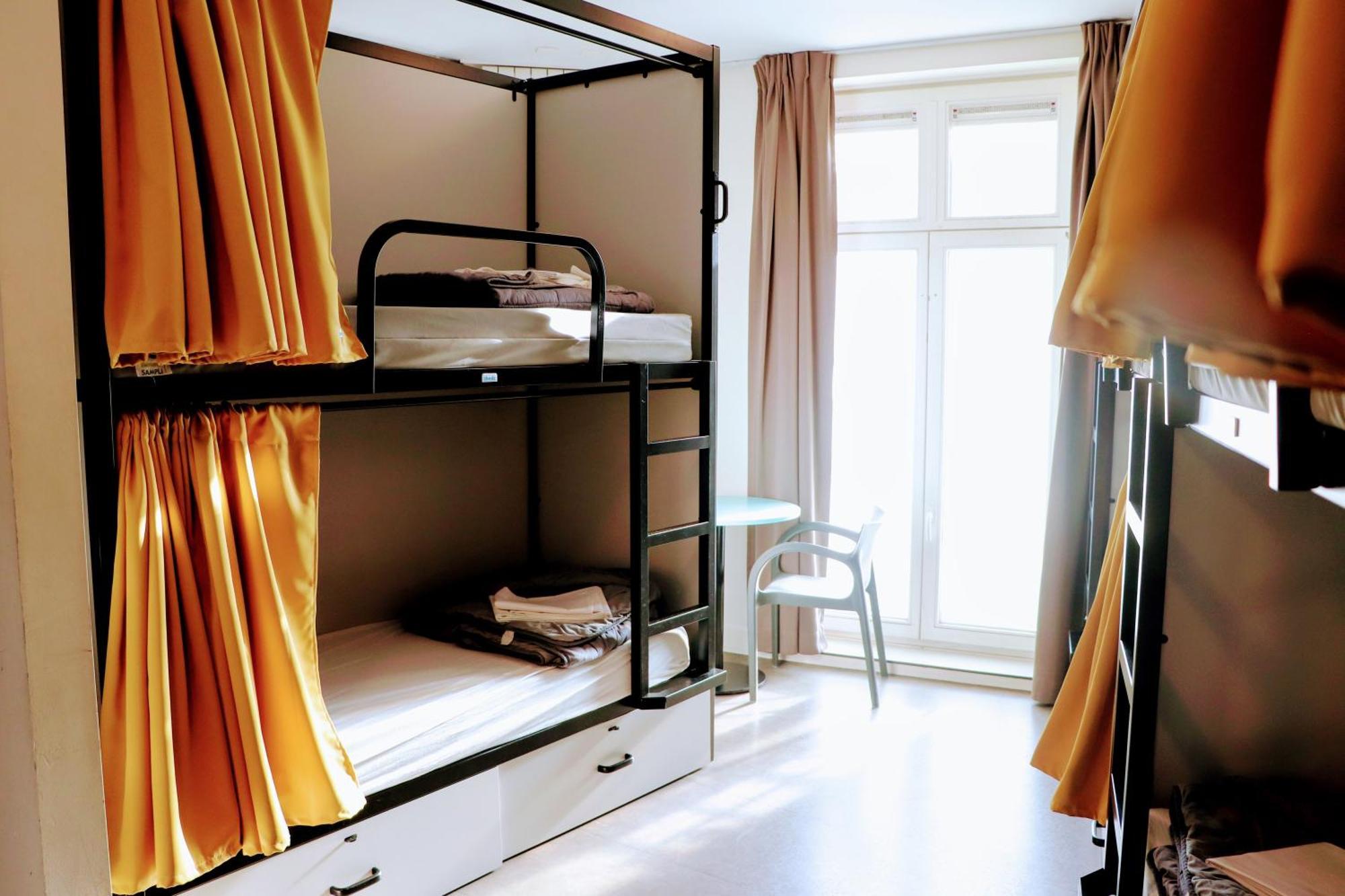 Bunk Bed Mixed Dormitory Room