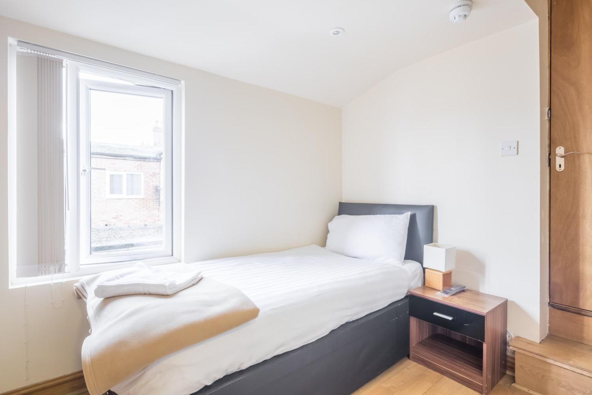 Budget Single Room