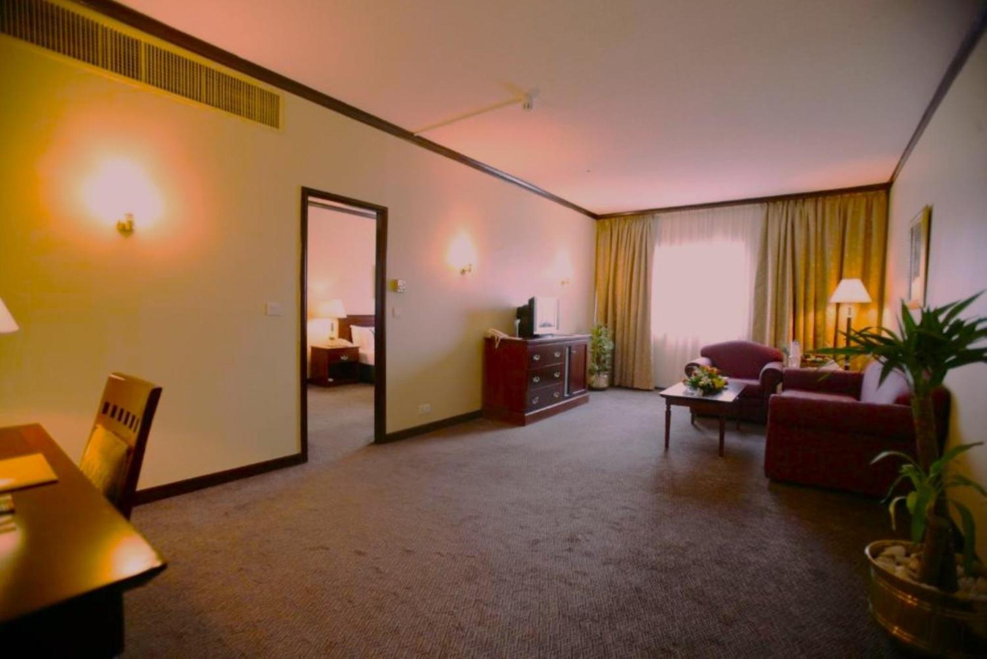 Premium King Room