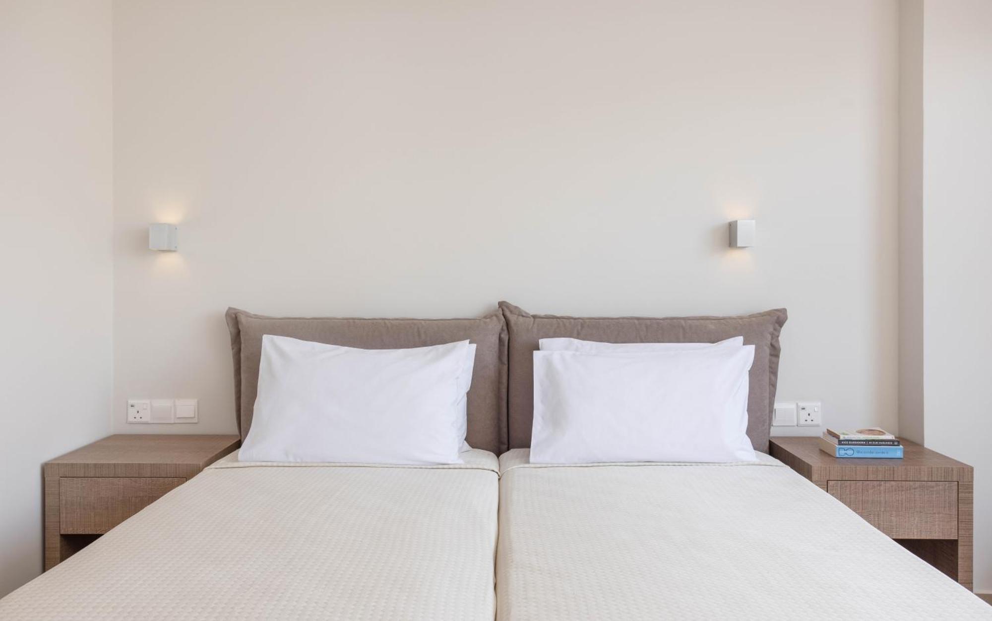 Double Premium Room Inland View