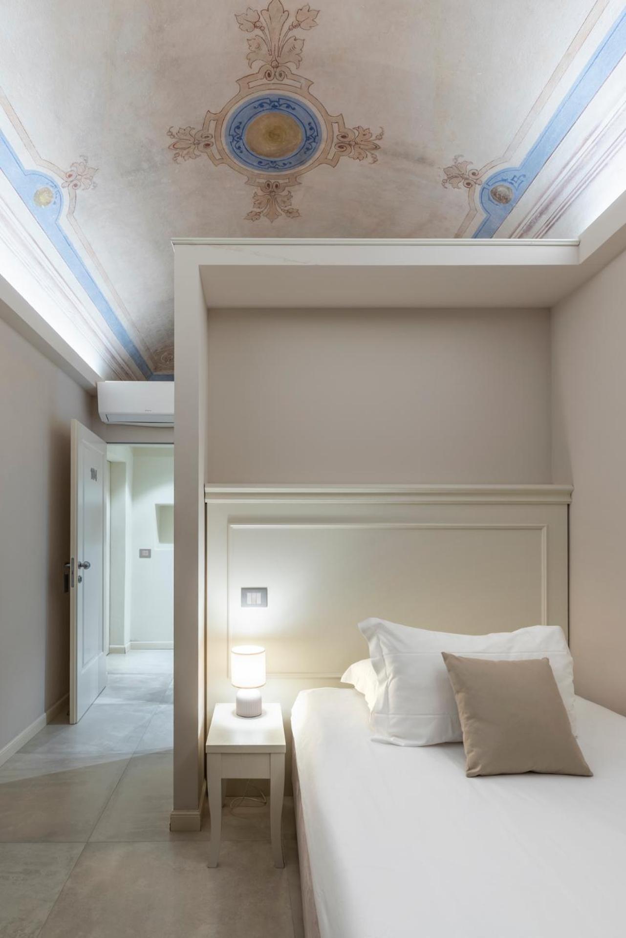 Single Room View