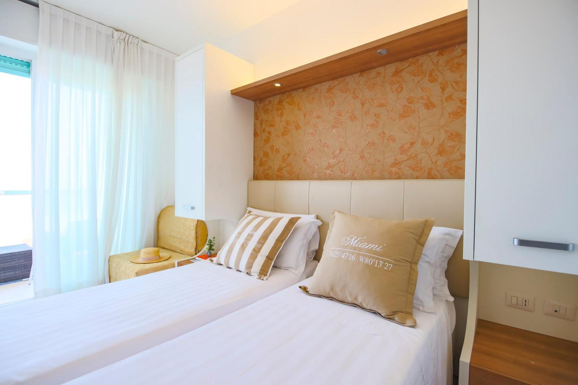 Double or Twin Room Balcony