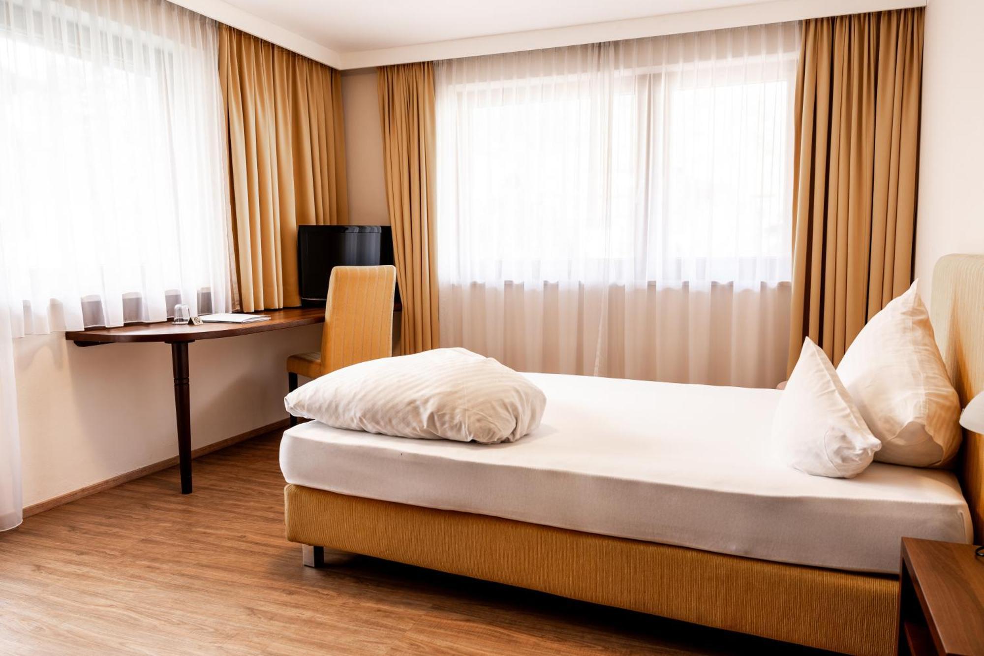 Comfort Single Room Balcony
