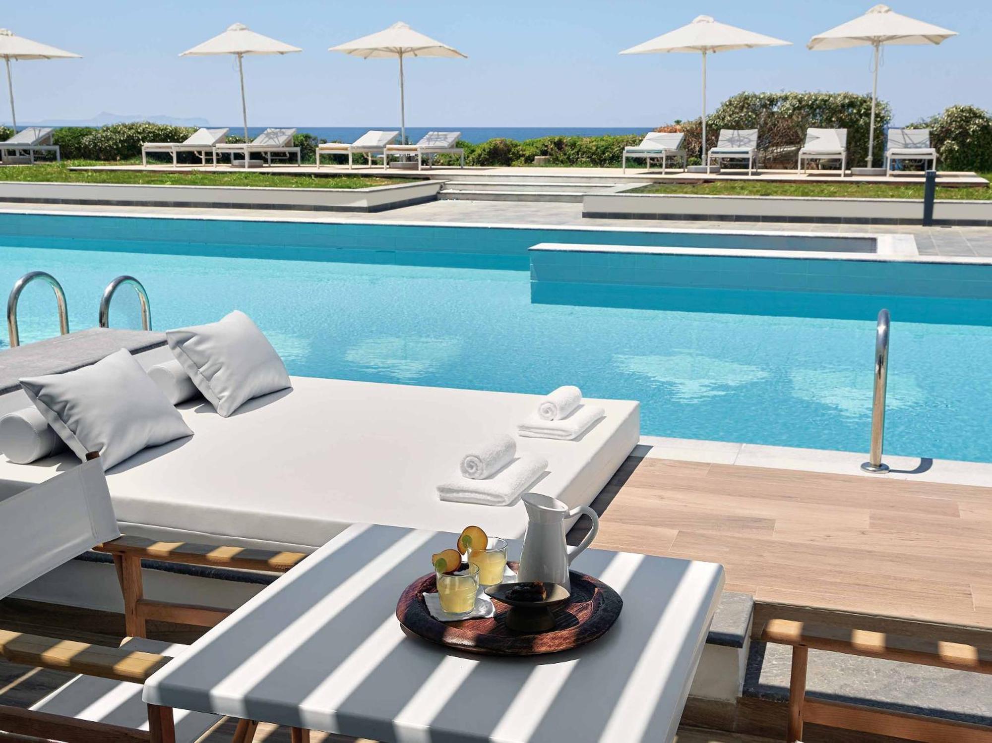 Swim Up Guestroom Sea View Garden