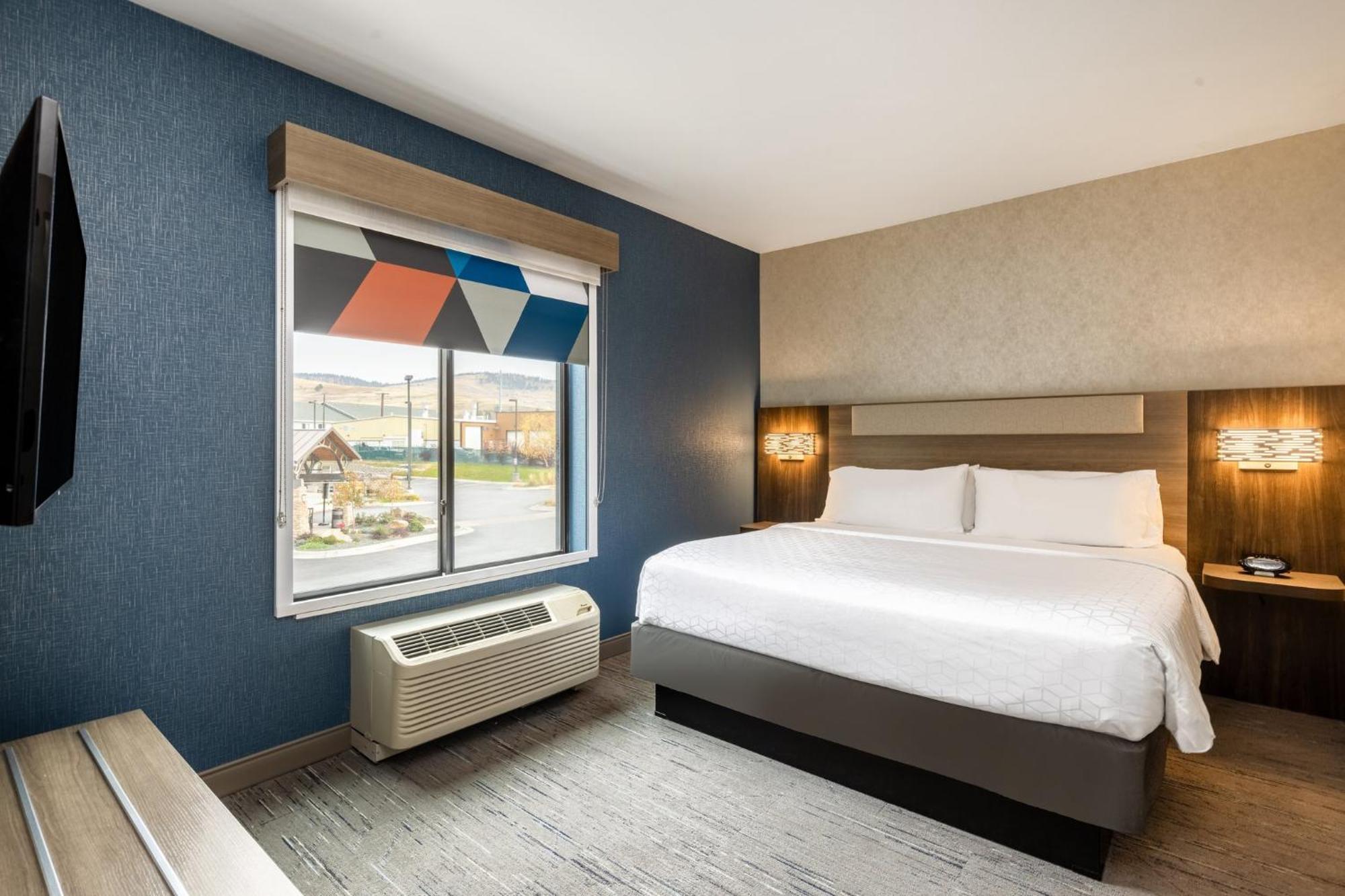 Suite 2 Chambres avec 1 Lit King-Size et 2 Lits Queen-Size