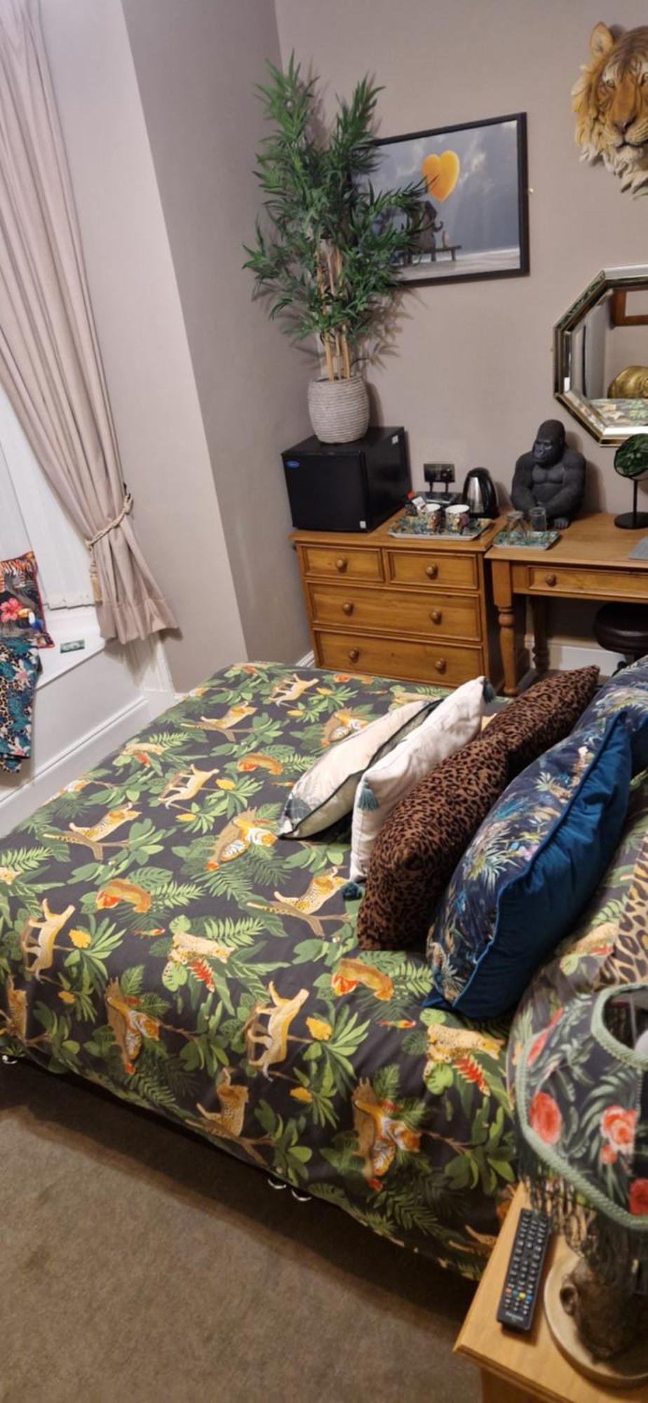 Superior Double Room Side Sea View
