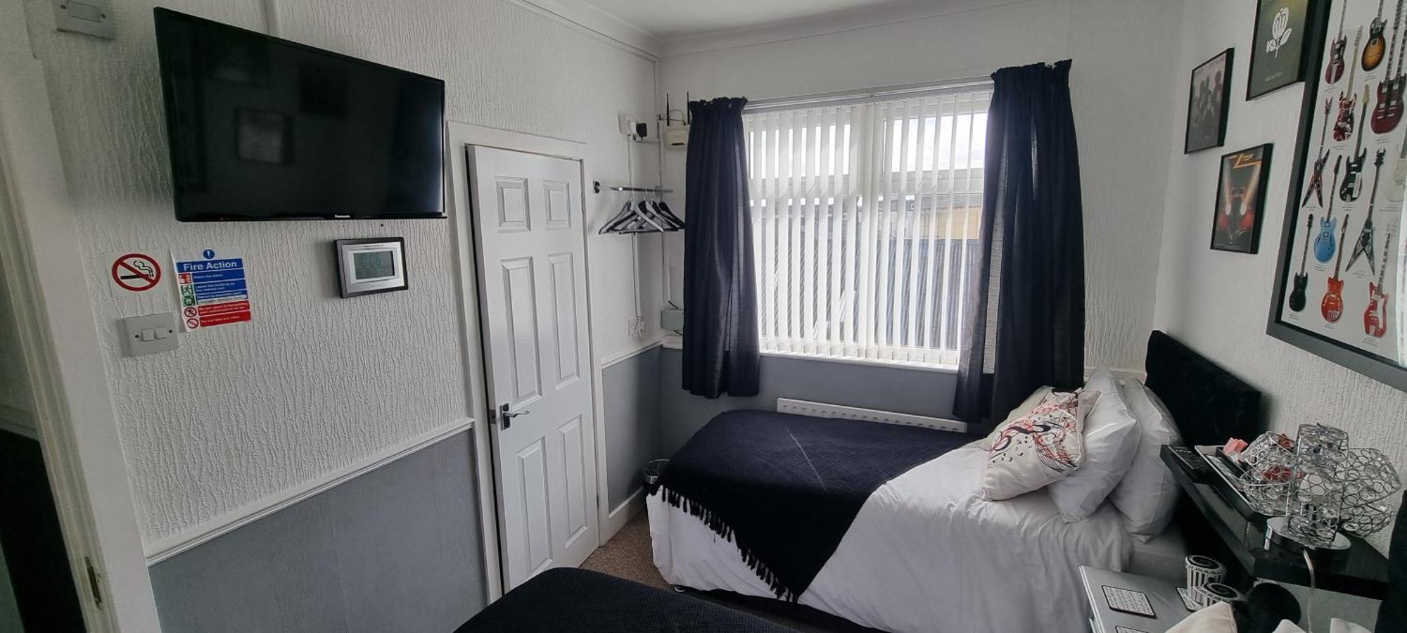 Small Twin Room
